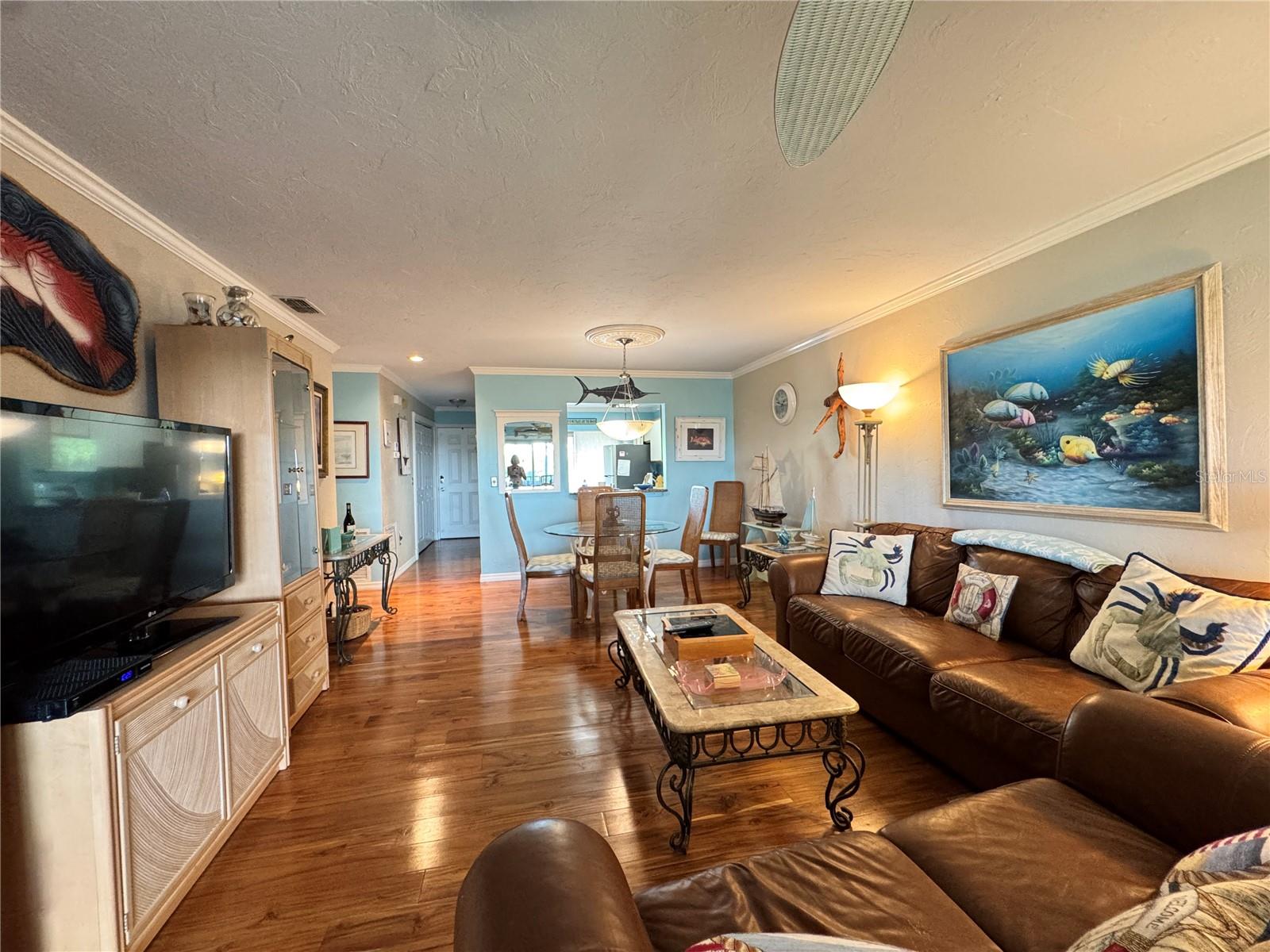 Image 15 of 52 For 10443 Waterbird Way 22