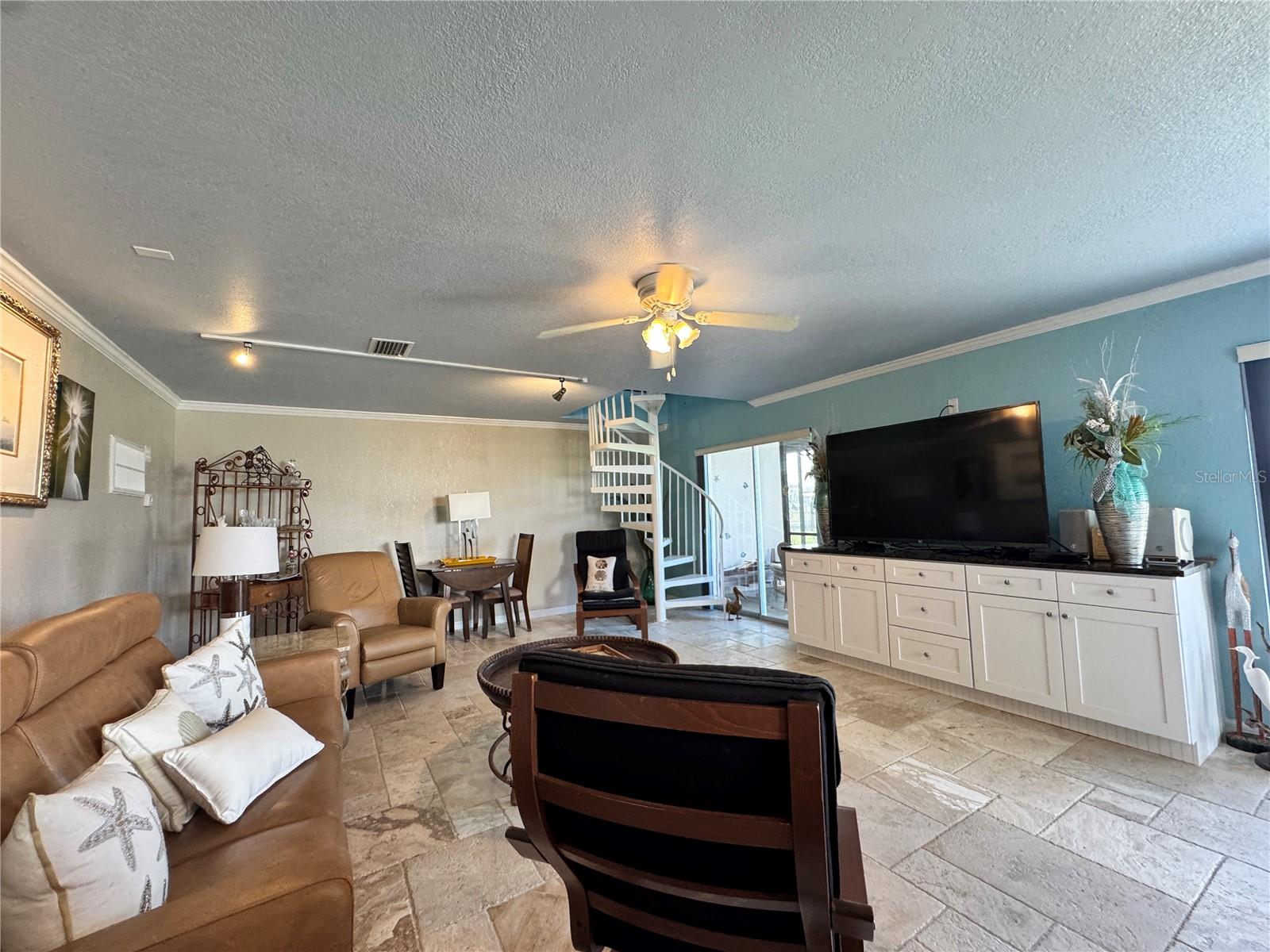 Image 32 of 52 For 10443 Waterbird Way 22