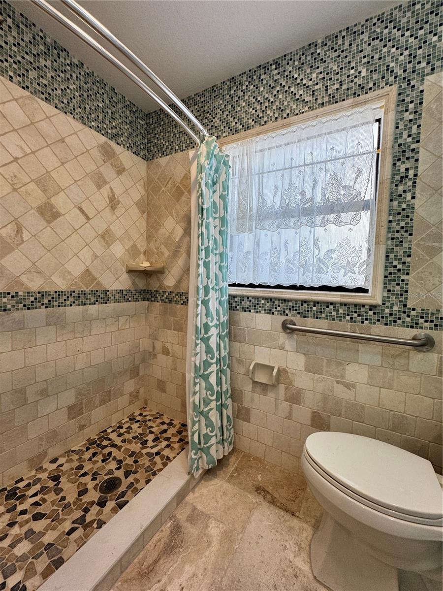 Image 39 of 52 For 10443 Waterbird Way 22