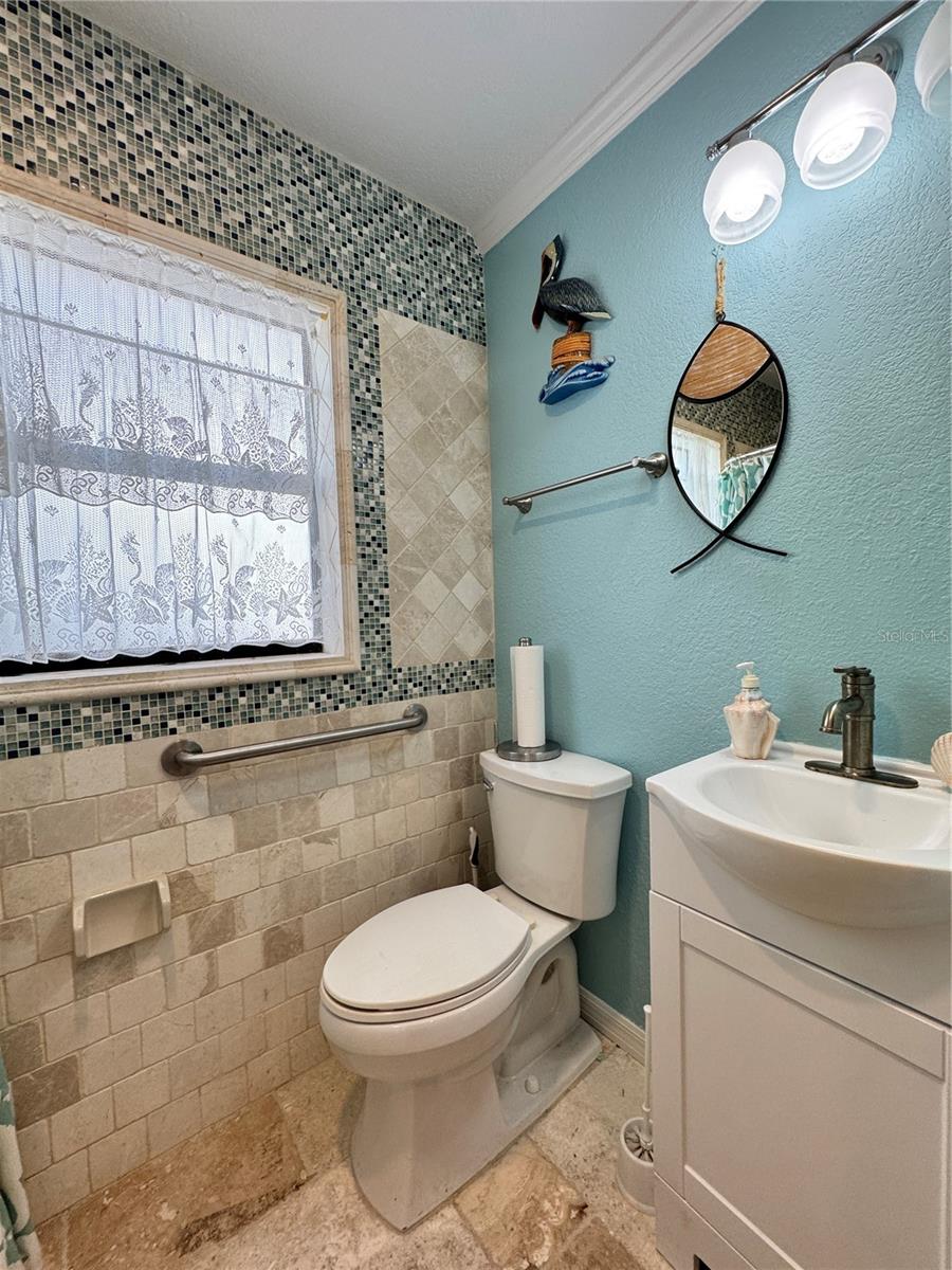 Image 40 of 52 For 10443 Waterbird Way 22