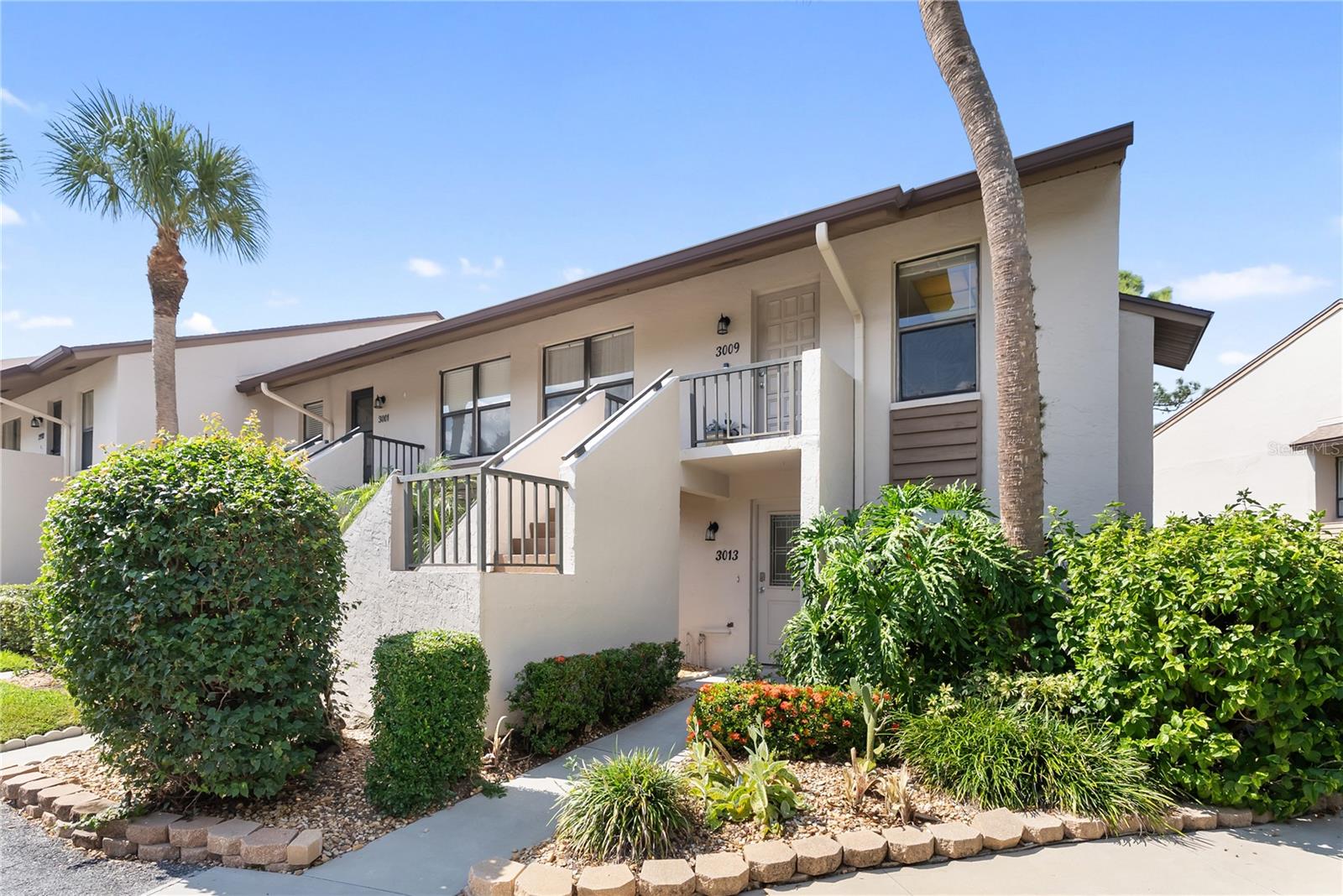 Image 32 of 69 For 3009 Taywood Meadows 14