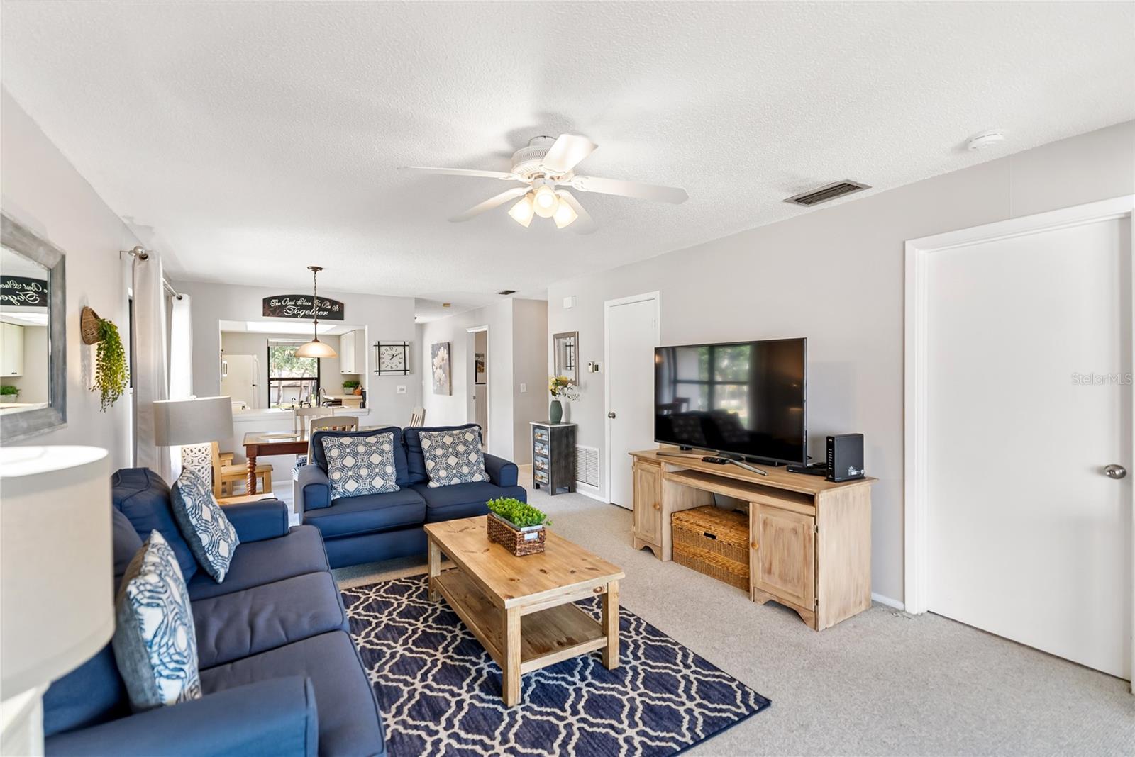 Image 4 of 69 For 3009 Taywood Meadows 14