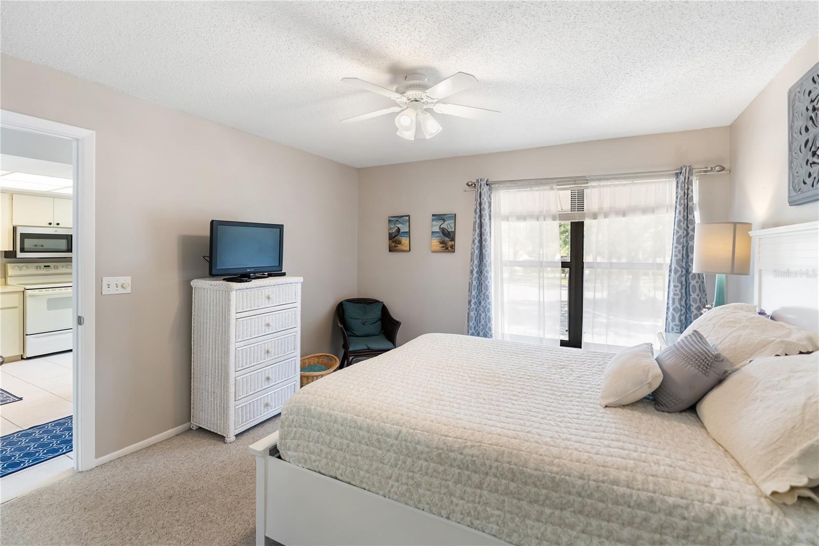 Image 49 of 69 For 3009 Taywood Meadows 14