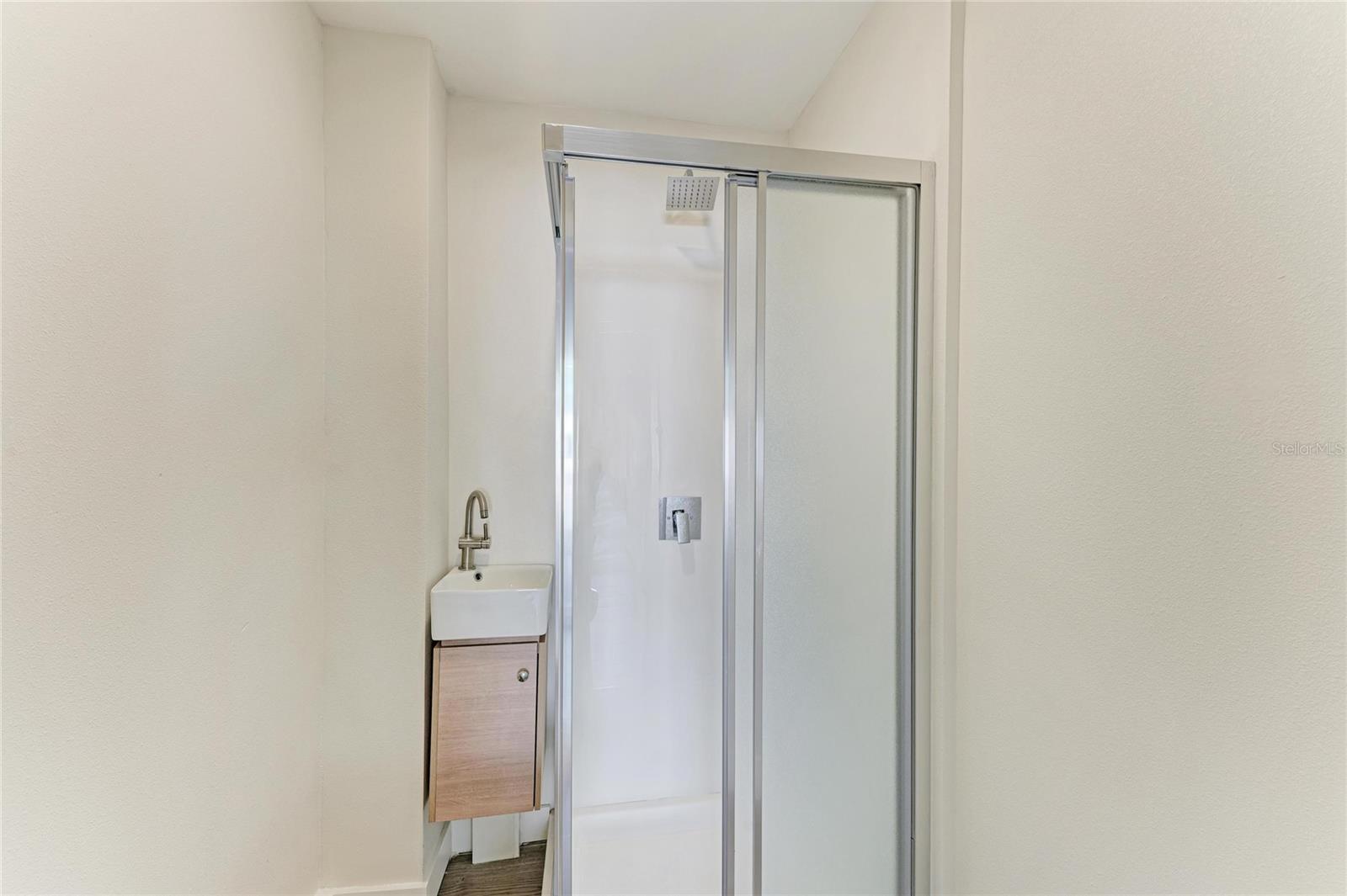 Image 33 of 54 For 101 73rd Street 3