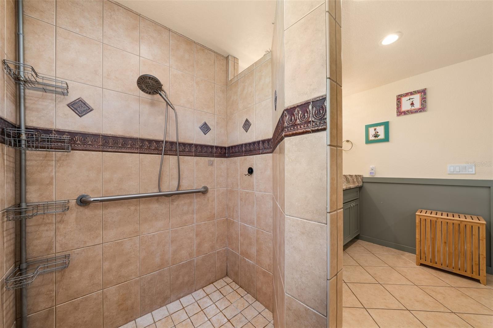 Image 38 of 78 For 1360 Lake Josephine Drive