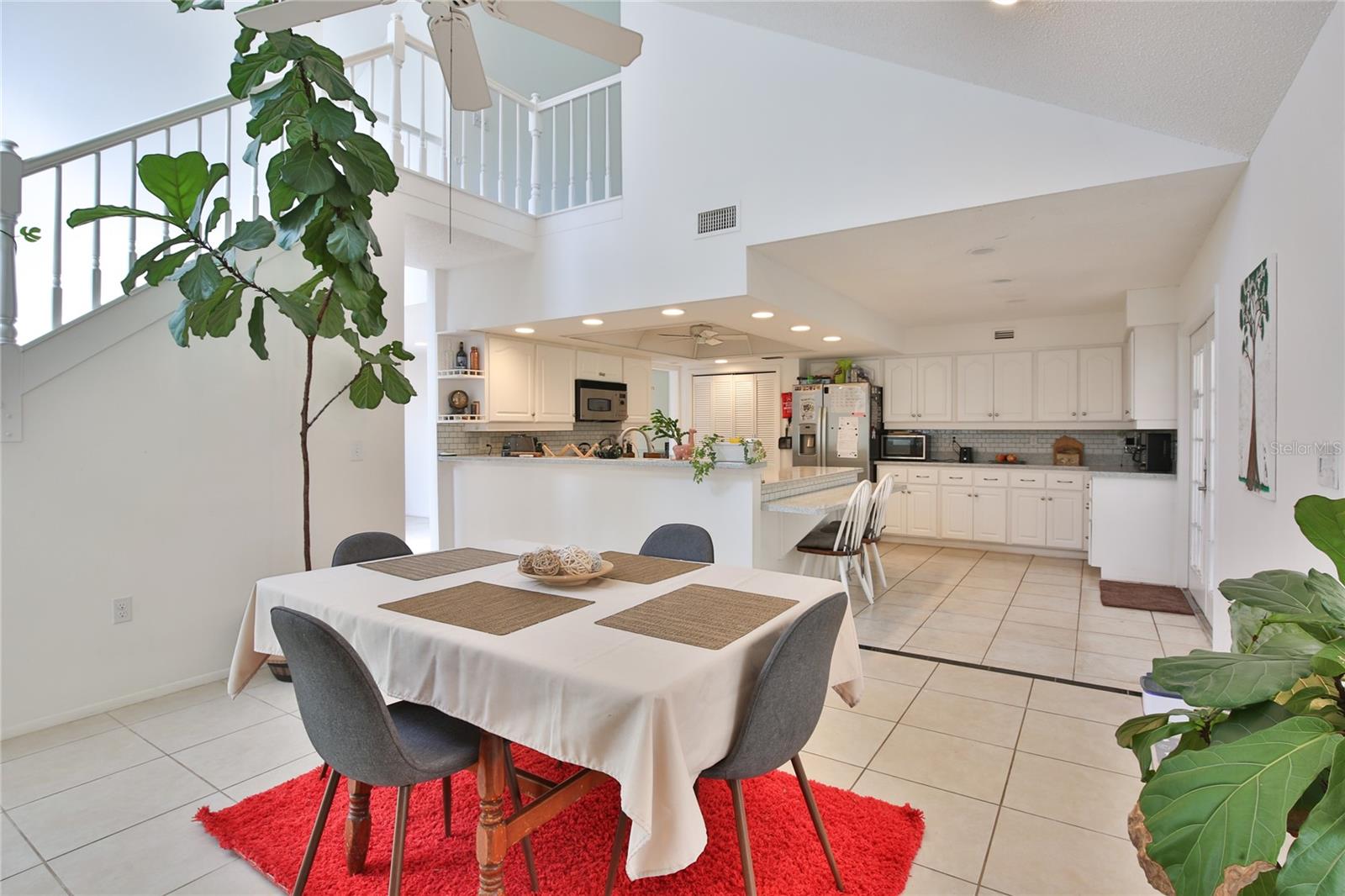 Image 11 of 39 For 7303 Manatee Street