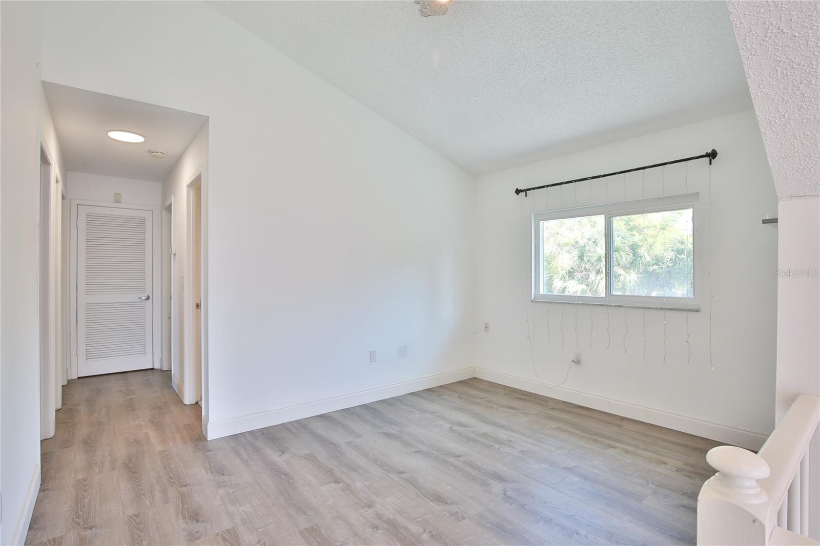 Image 26 of 39 For 7303 Manatee Street