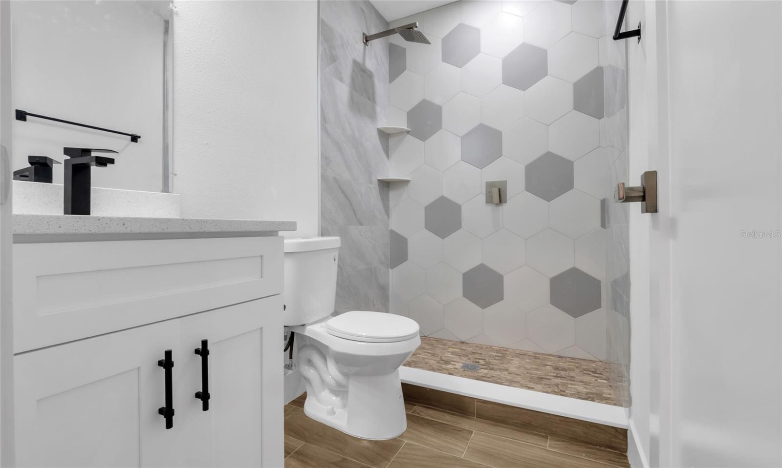 Image 23 of 46 For 4602 Lithia Pinecrest Road