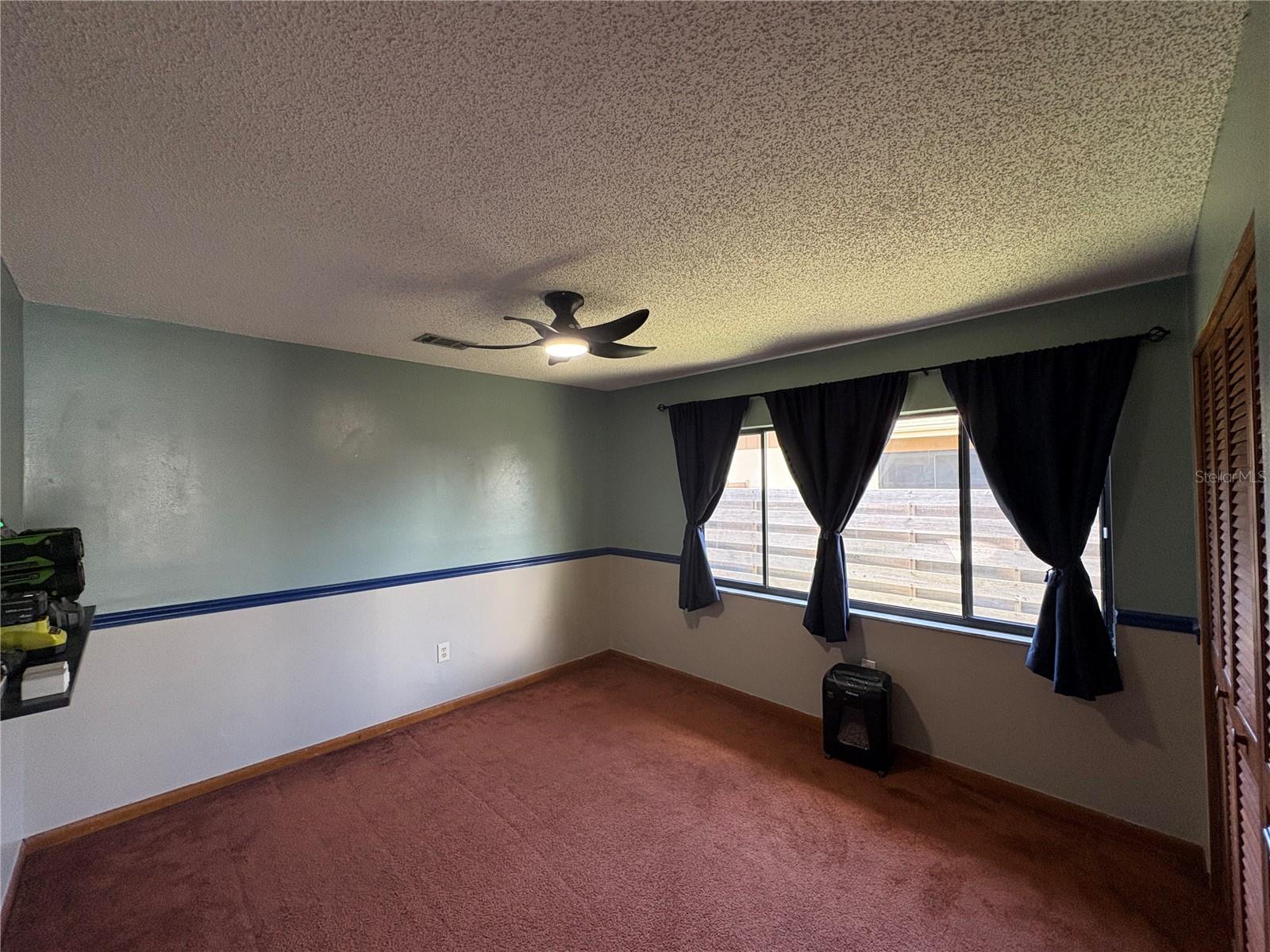 Listing photo id 16 for 6457 Samoa Drive