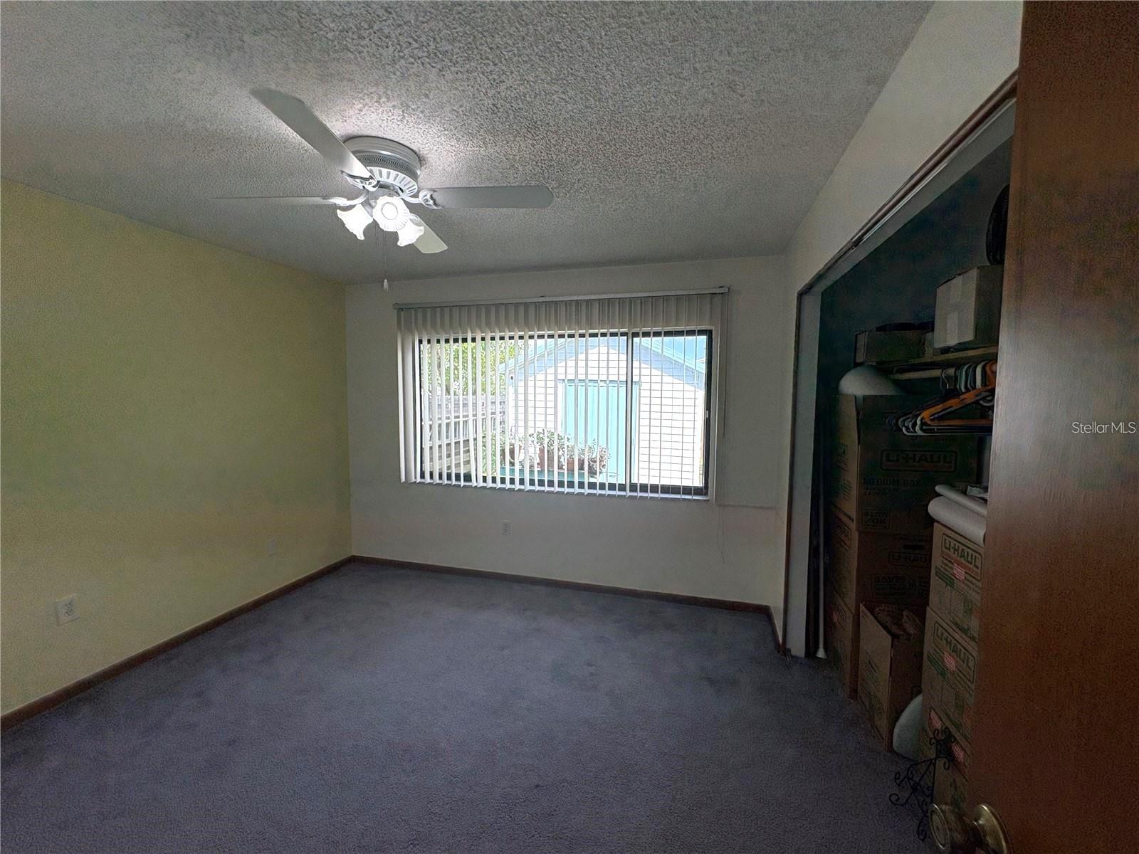 Listing photo id 19 for 6457 Samoa Drive