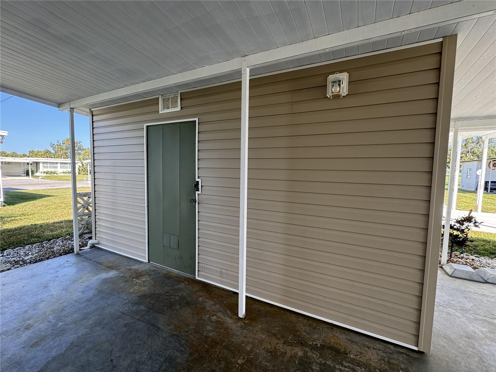 Image 5 of 30 For 4904 4th A Street E