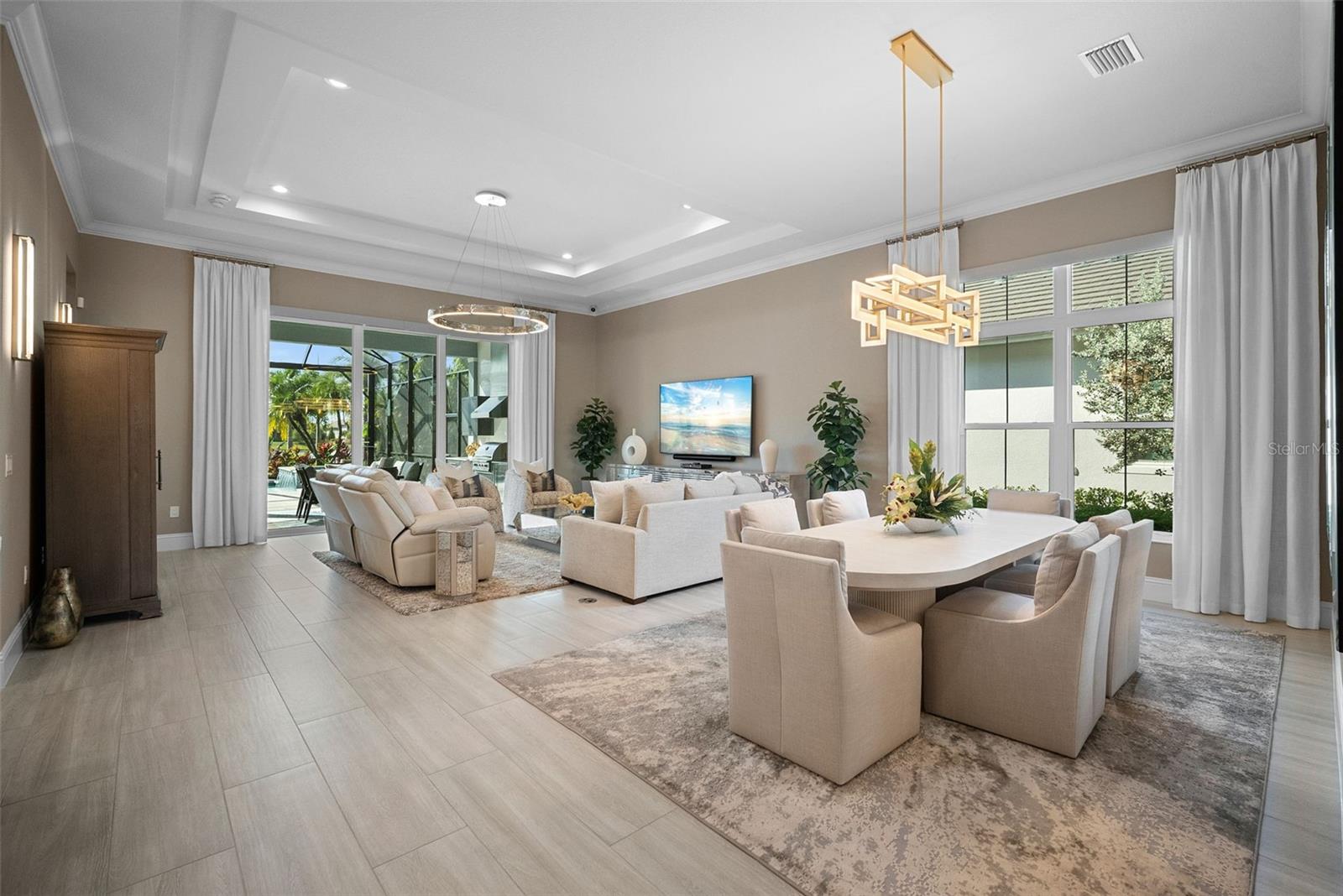 Image 11 of 70 For 8315 Pavia Way