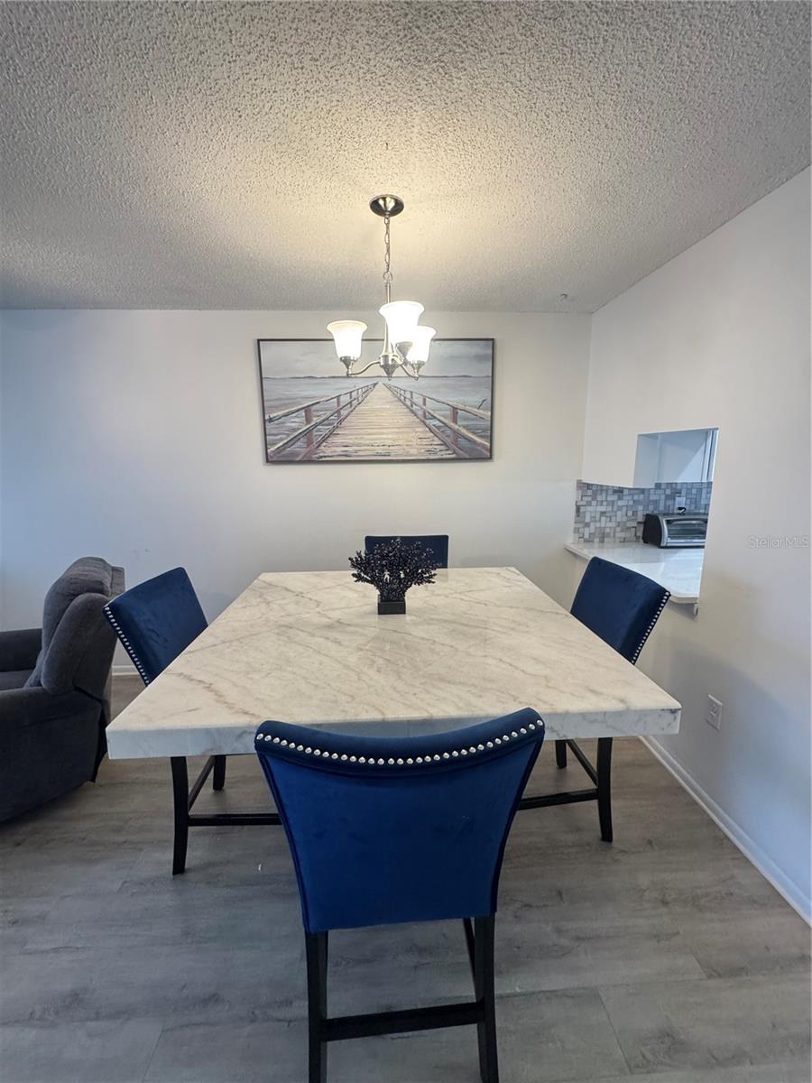 Image 7 of 33 For 1634 Stickney Point Road 1634-201