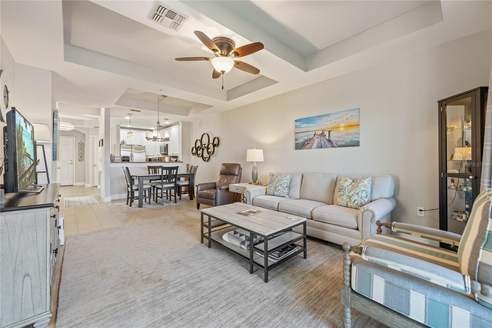 Image 15 of 47 For 23301 Collina Way 124