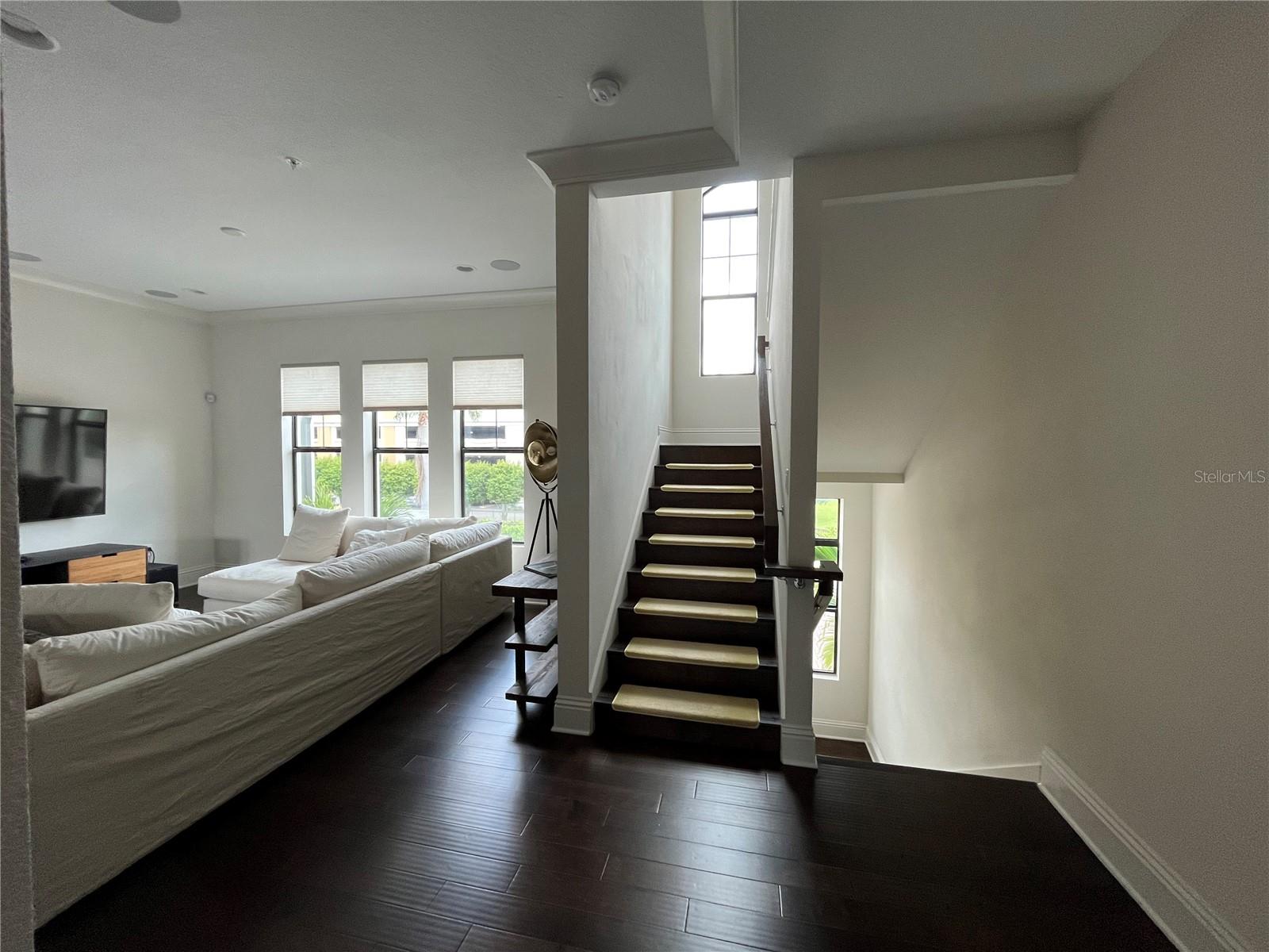 Image 18 of 49 For 1278 May Lane