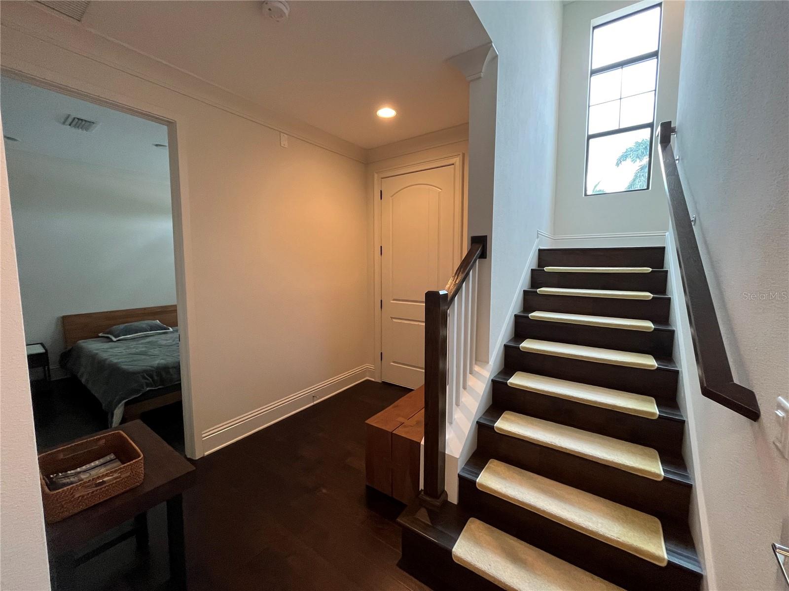 Image 4 of 49 For 1278 May Lane