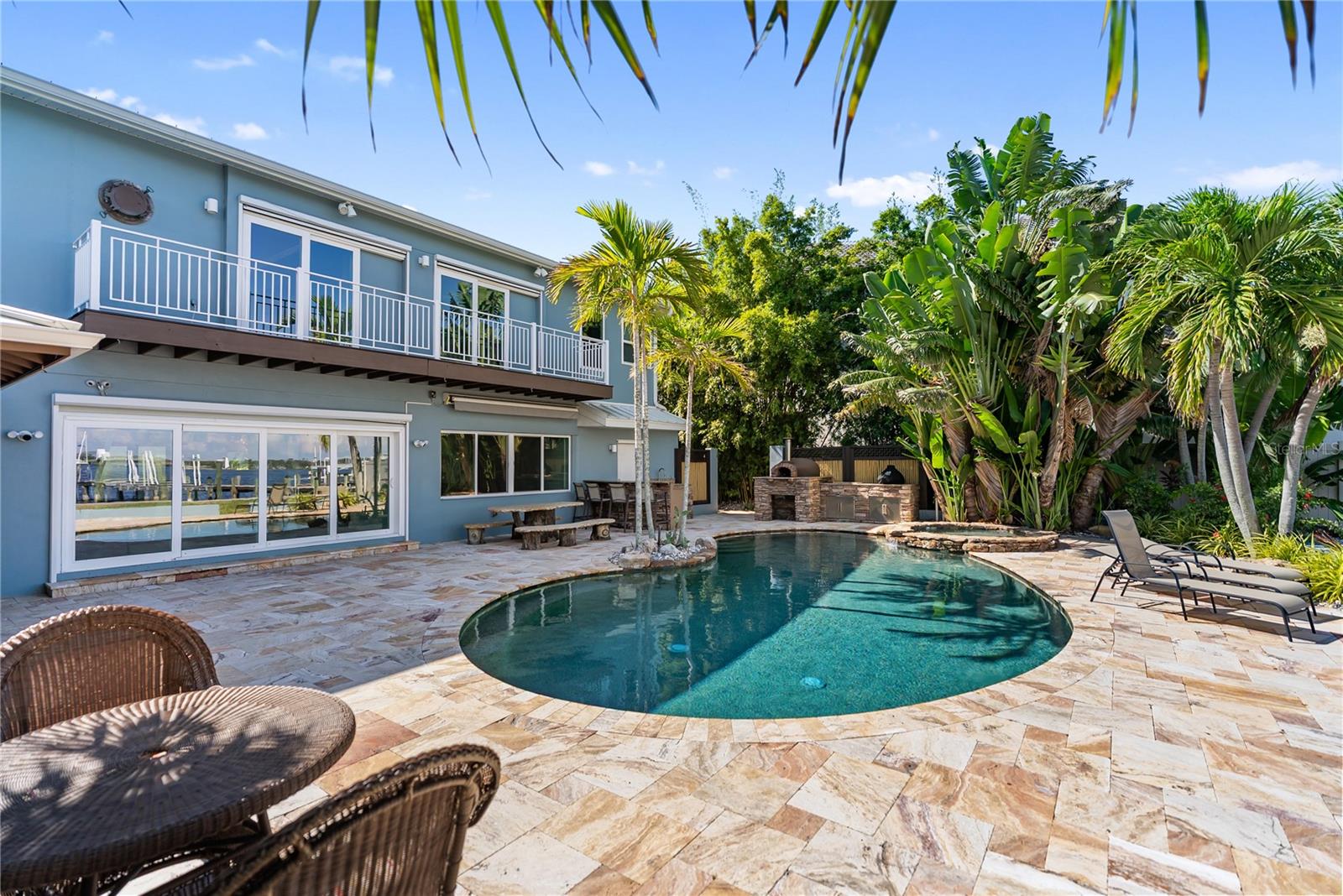 Image 18 of 75 For 1710 Point Pleasant Avenue W