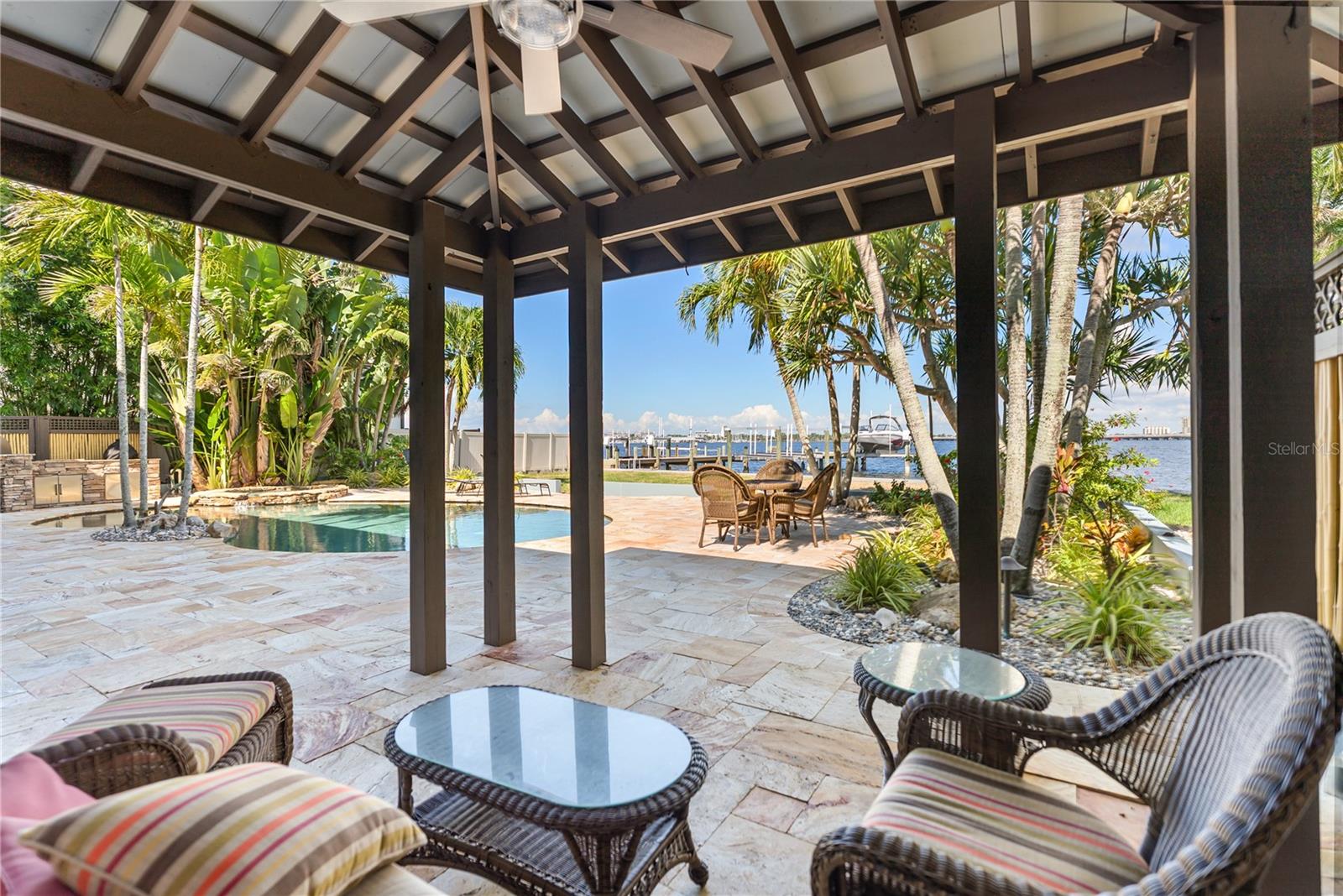 Image 22 of 75 For 1710 Point Pleasant Avenue W