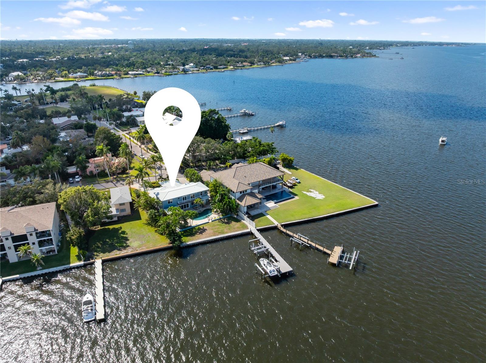 Image 36 of 75 For 1710 Point Pleasant Avenue W