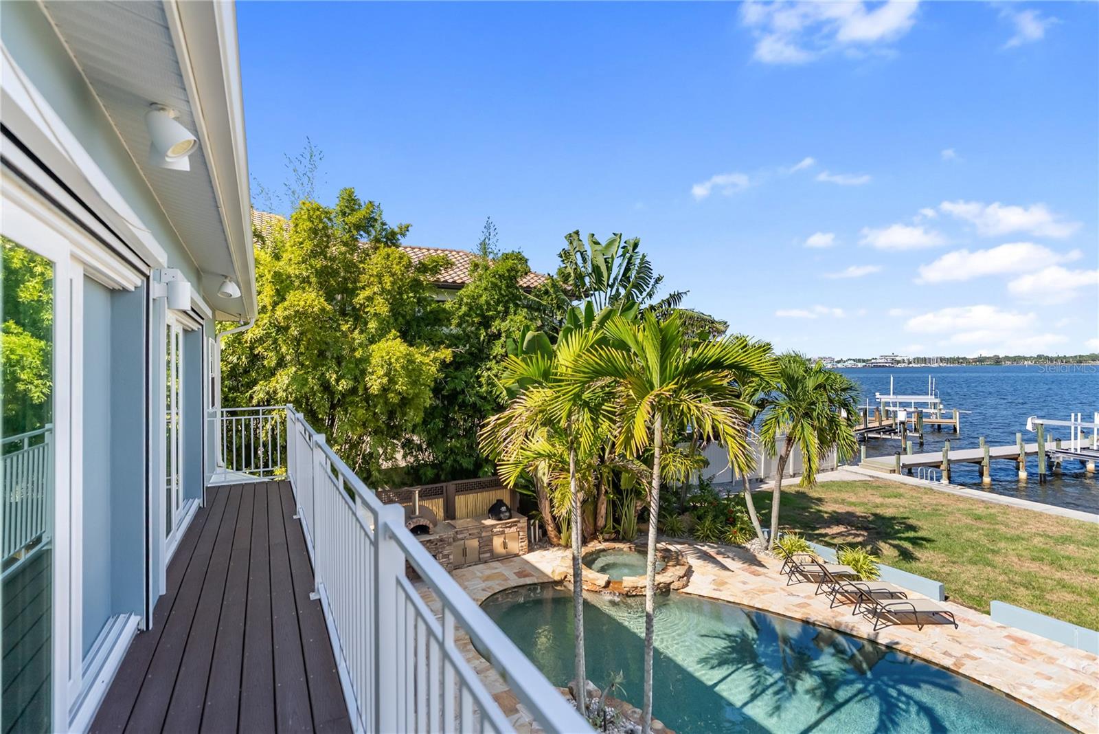 Image 43 of 75 For 1710 Point Pleasant Avenue W