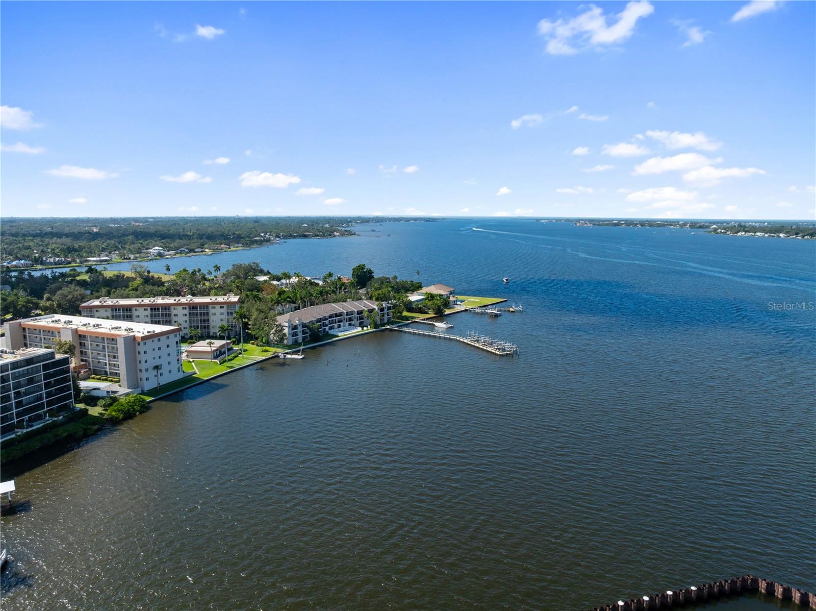 Image 47 of 75 For 1710 Point Pleasant Avenue W