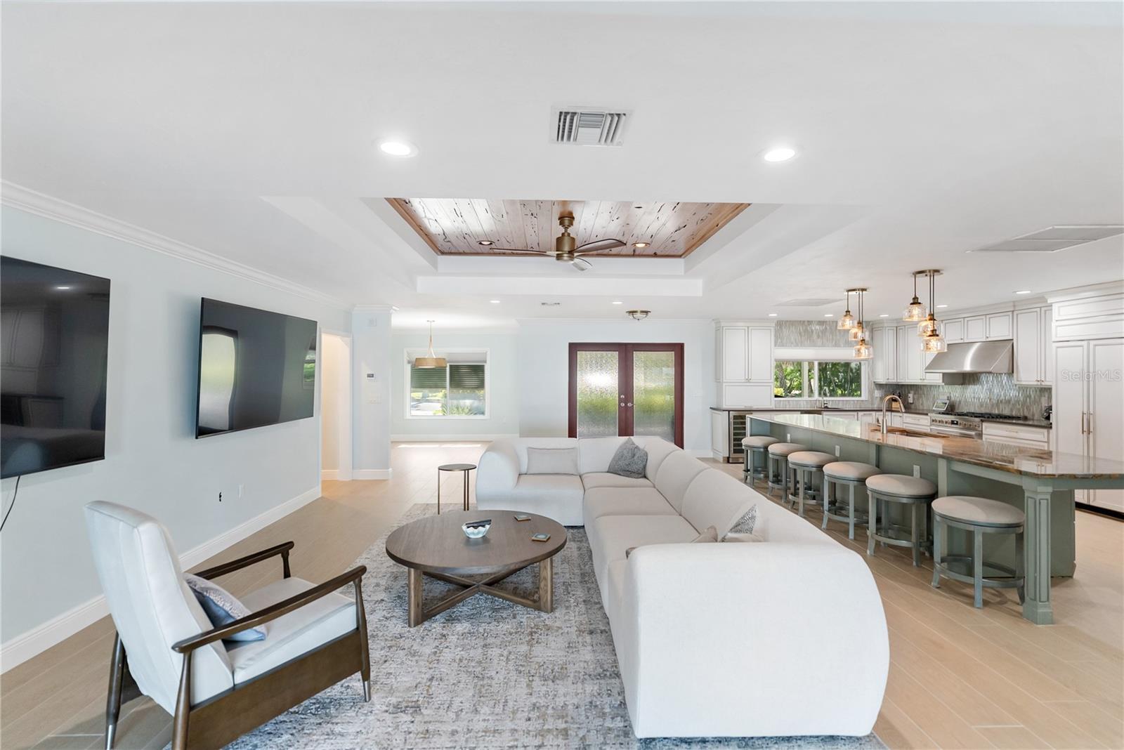 Image 57 of 75 For 1710 Point Pleasant Avenue W