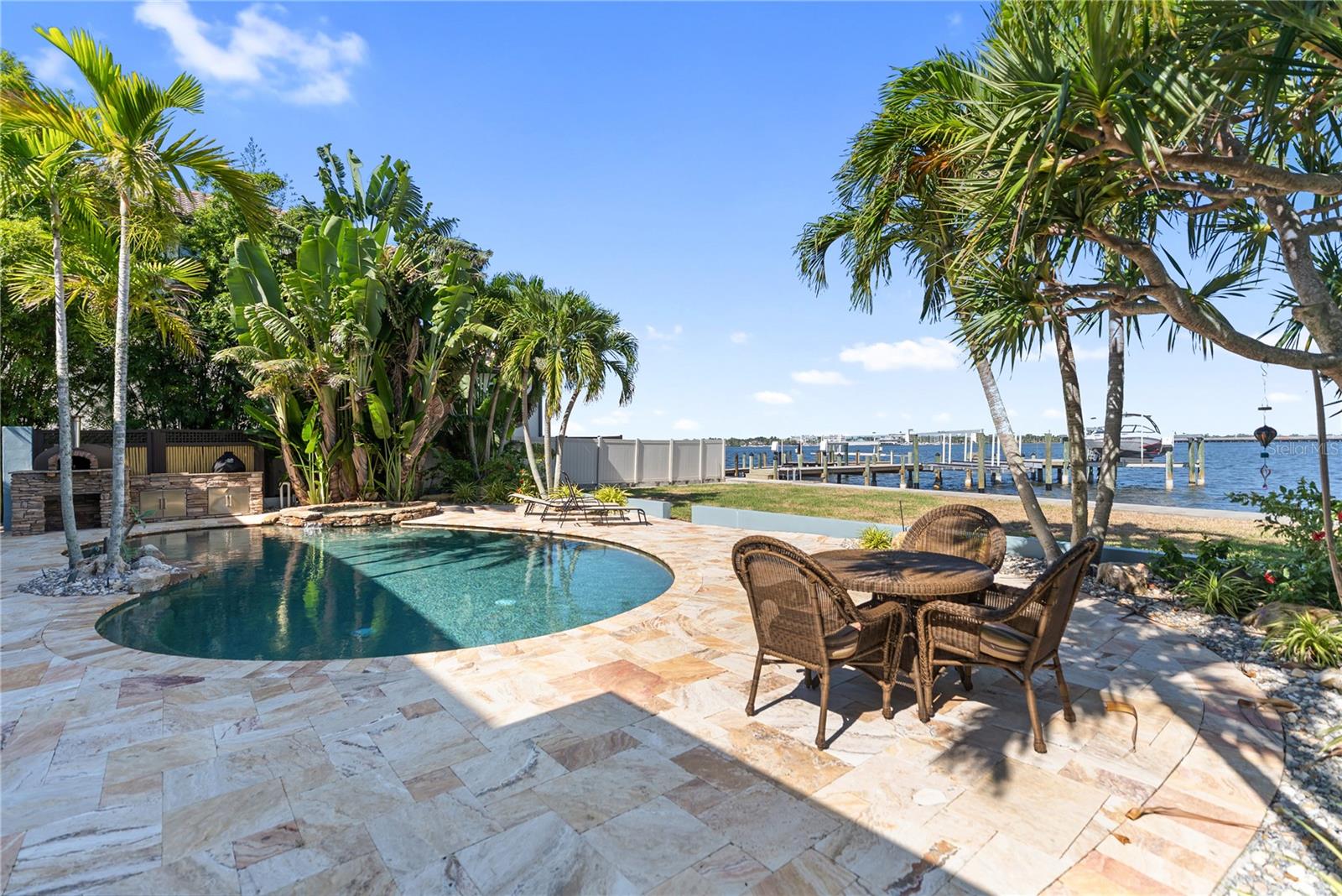 Image 7 of 75 For 1710 Point Pleasant Avenue W