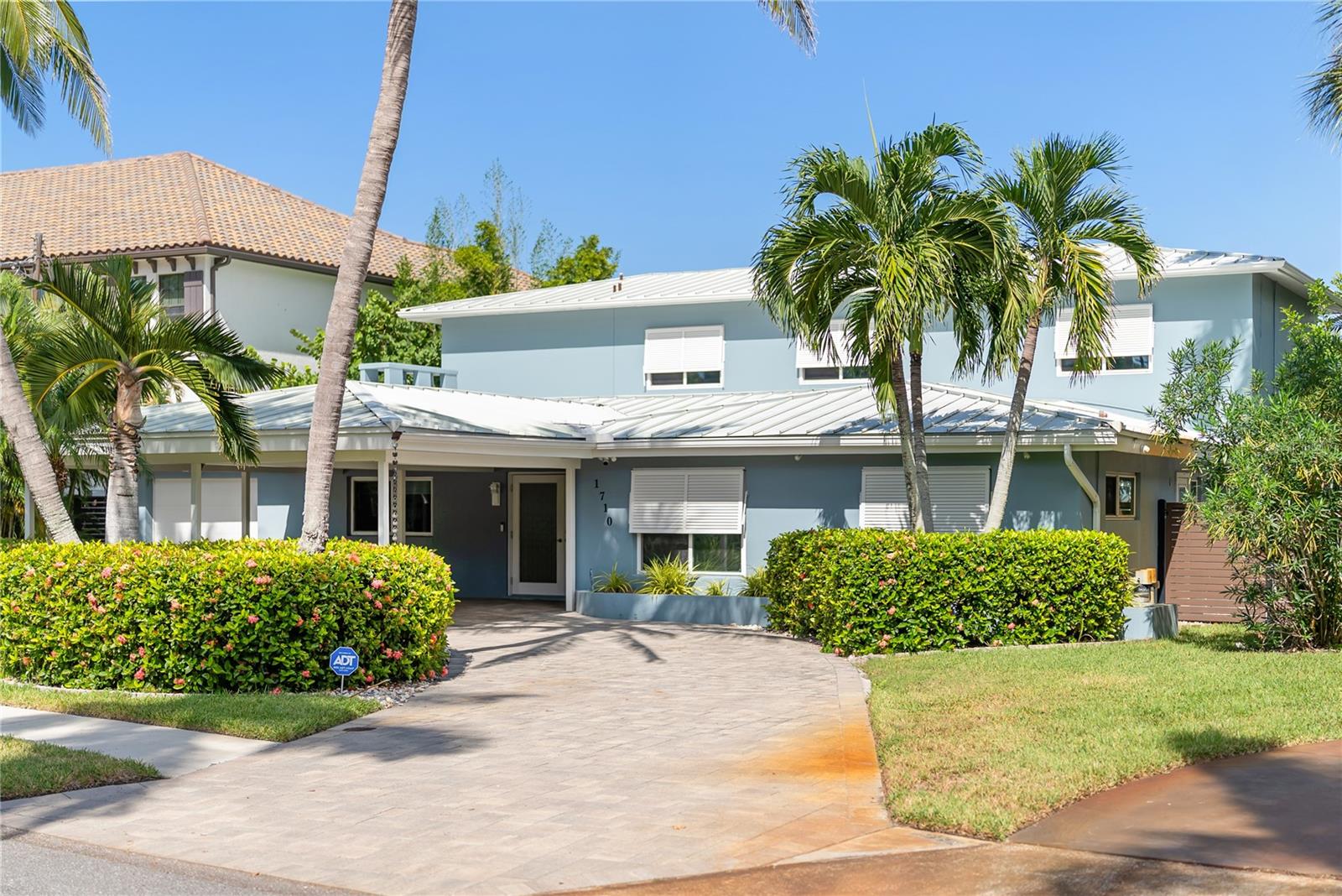 Image 8 of 75 For 1710 Point Pleasant Avenue W