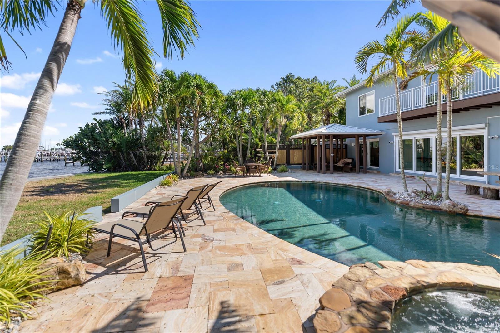 Image 9 of 75 For 1710 Point Pleasant Avenue W