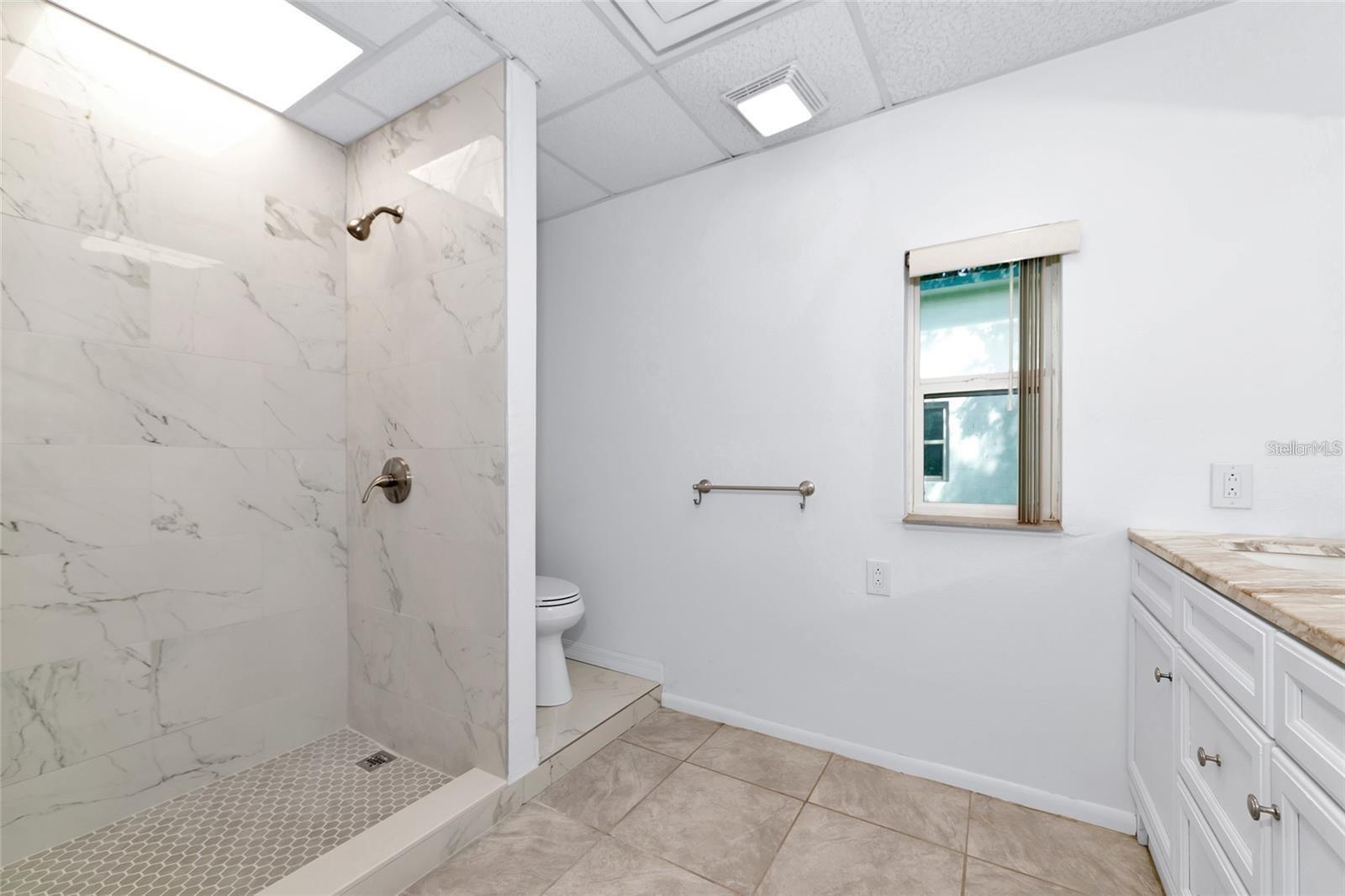 Image 8 of 11 For 4819 Wecoma Avenue B