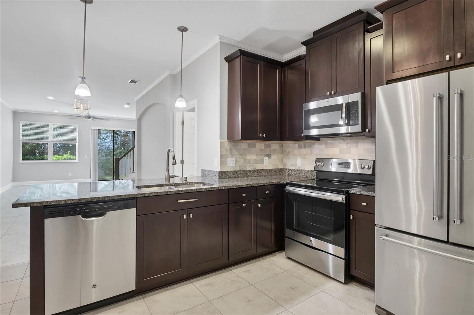 Image 14 of 46 For 7826 52nd Terrace E