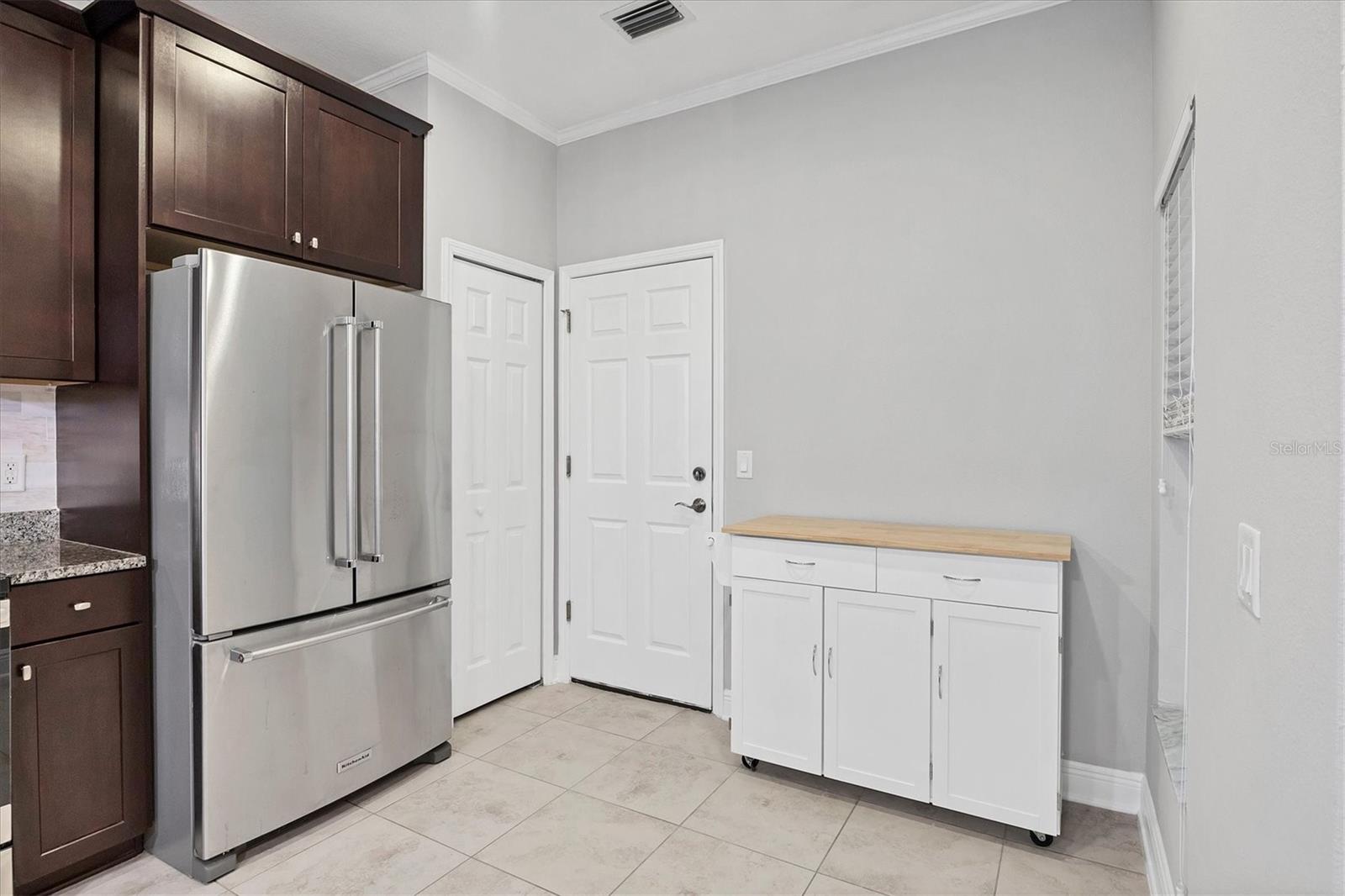 Image 15 of 46 For 7826 52nd Terrace E