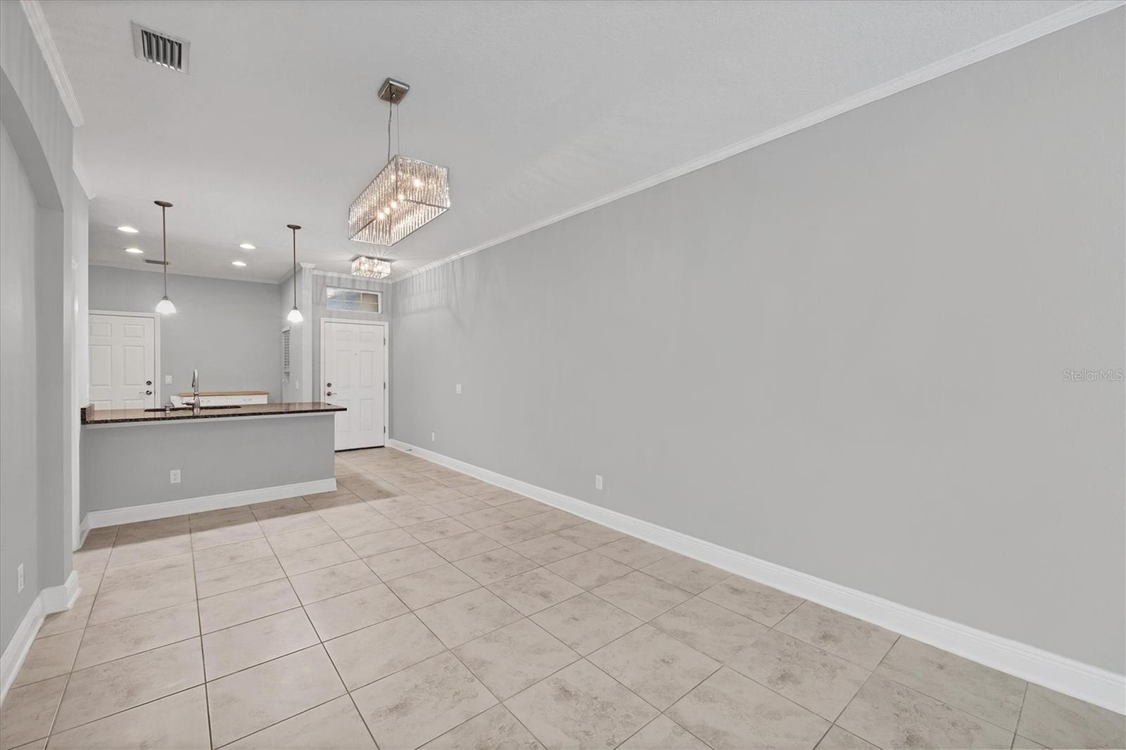 Image 18 of 46 For 7826 52nd Terrace E