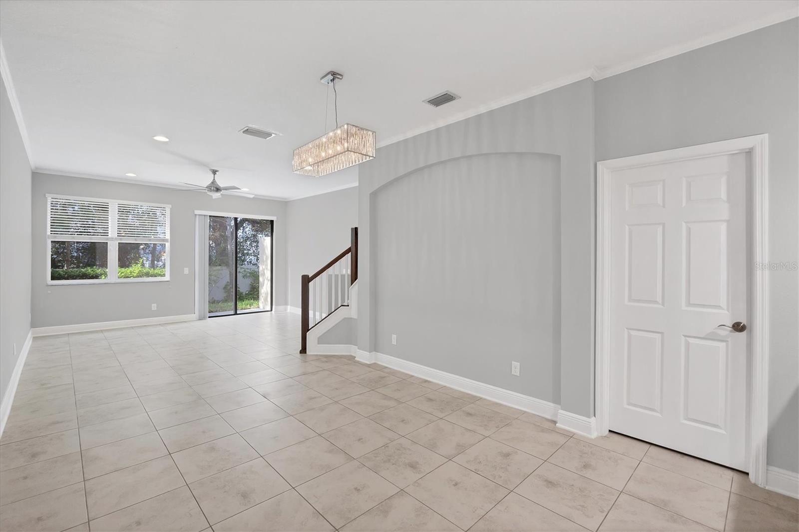 Image 19 of 46 For 7826 52nd Terrace E