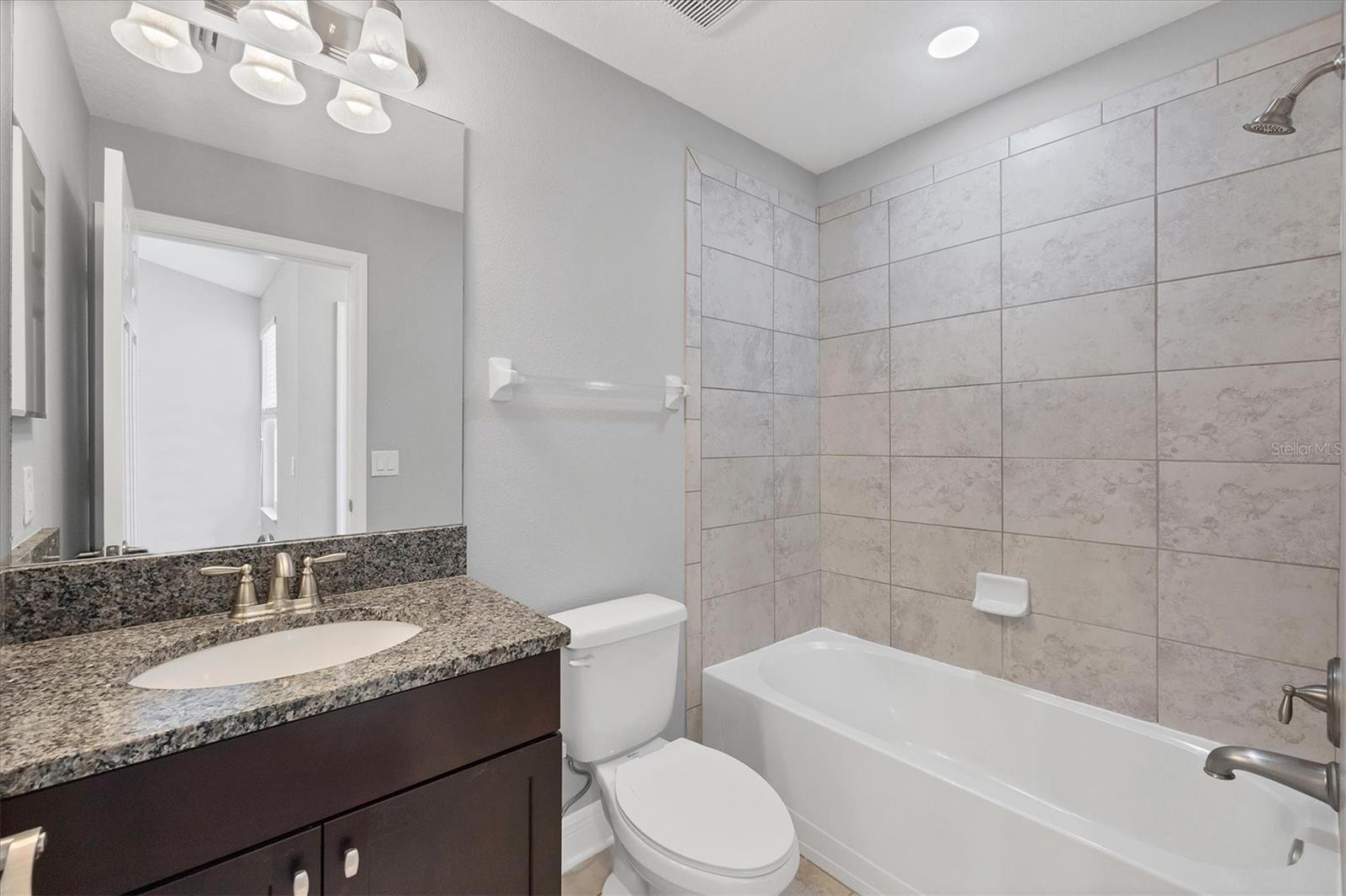 Image 30 of 46 For 7826 52nd Terrace E