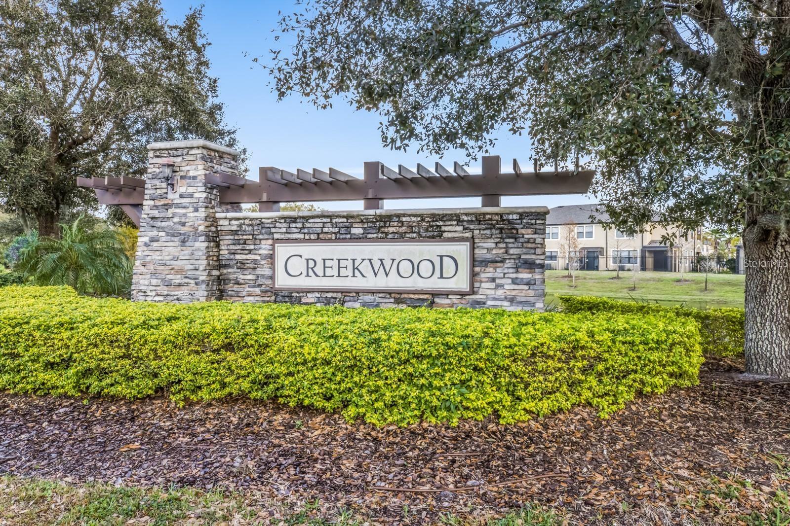 Image 4 of 46 For 7826 52nd Terrace E