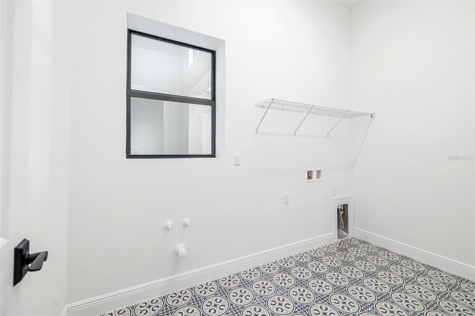 Image 27 of 47 For 4517 Mondrian Court