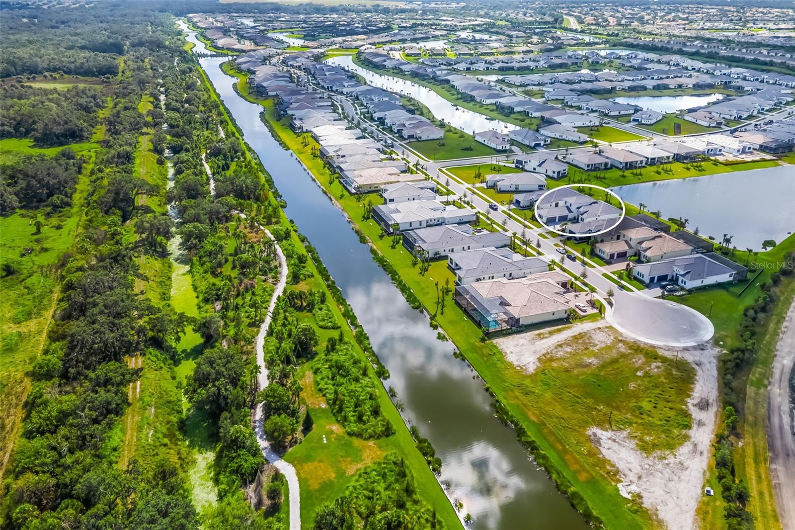 Image 6 of 47 For 4517 Mondrian Court