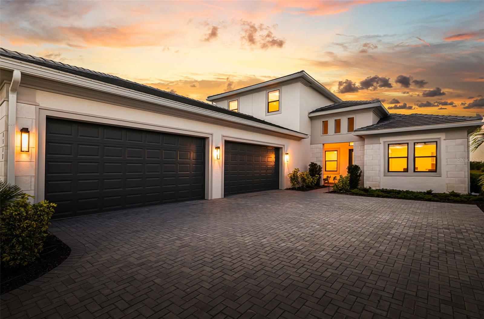 Image 7 of 47 For 4517 Mondrian Court