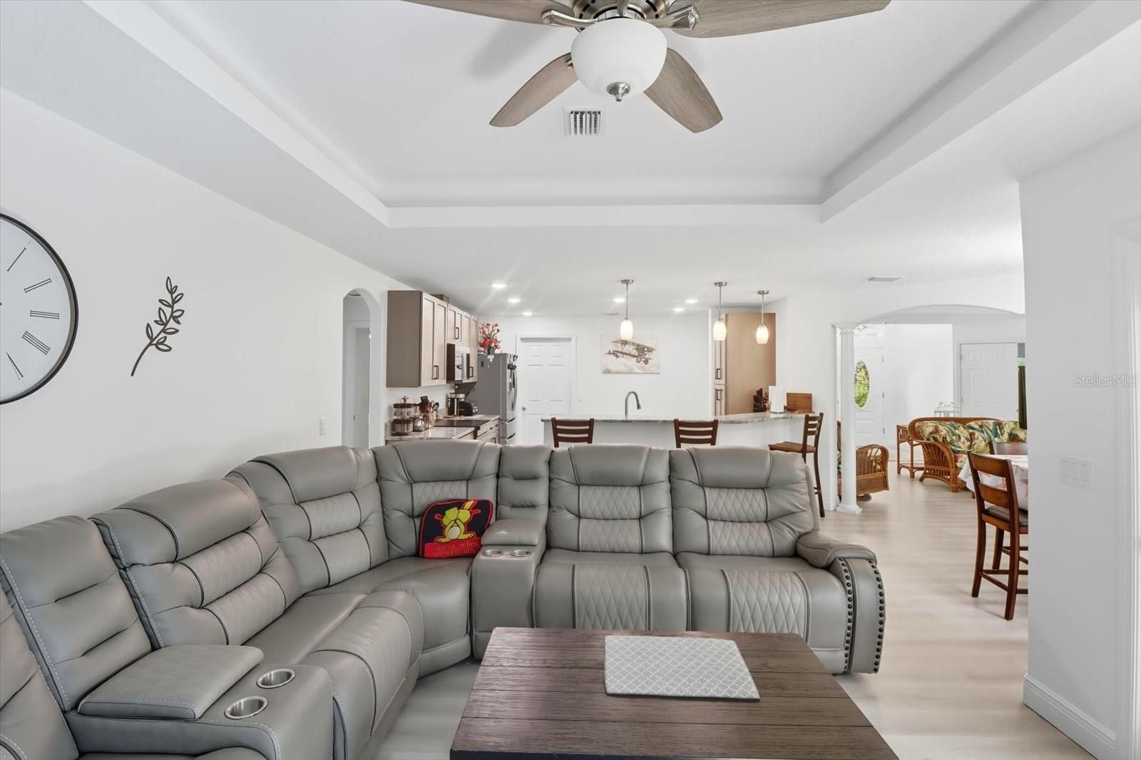 Image 21 of 43 For 5032 Crossgate Point