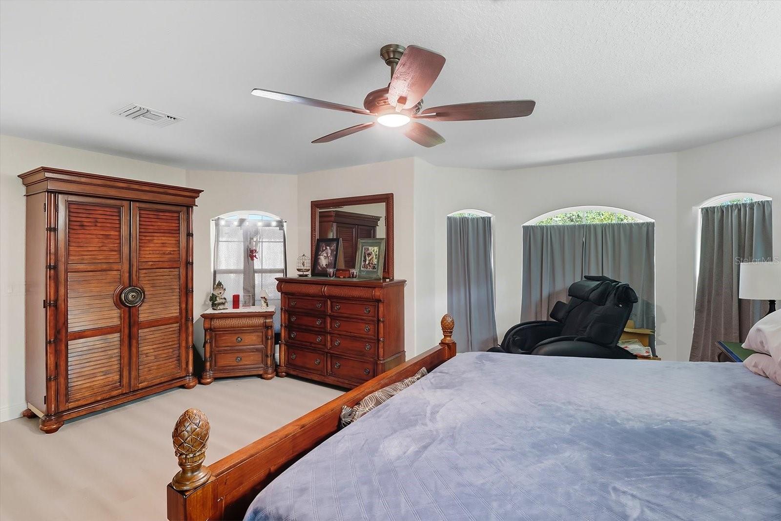 Image 24 of 43 For 5032 Crossgate Point