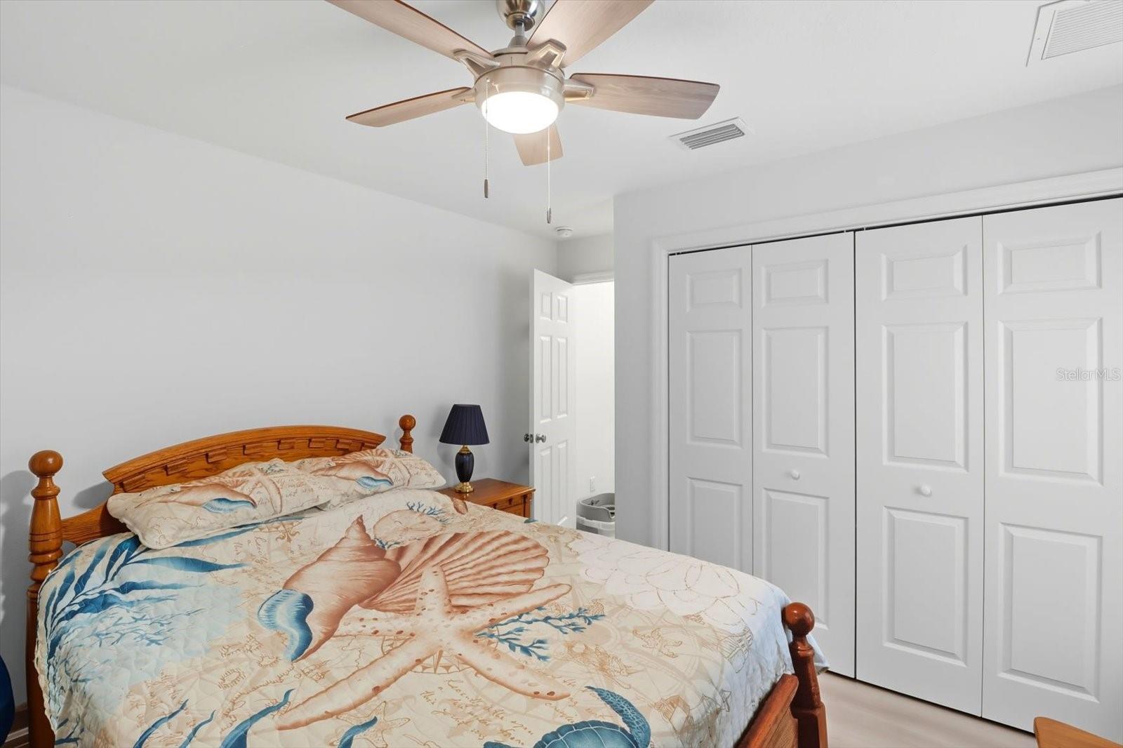 Image 33 of 43 For 5032 Crossgate Point