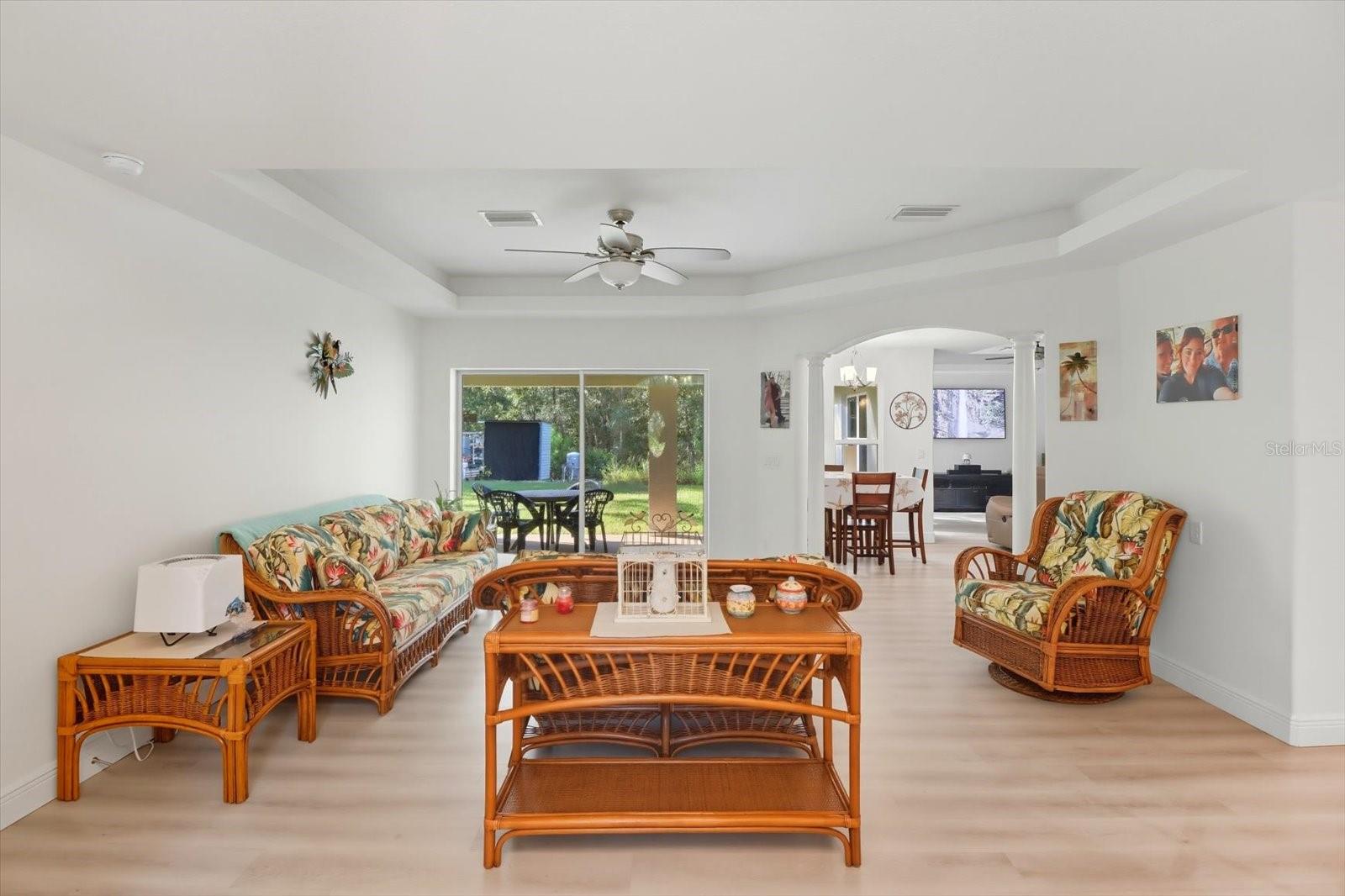 Image 9 of 43 For 5032 Crossgate Point