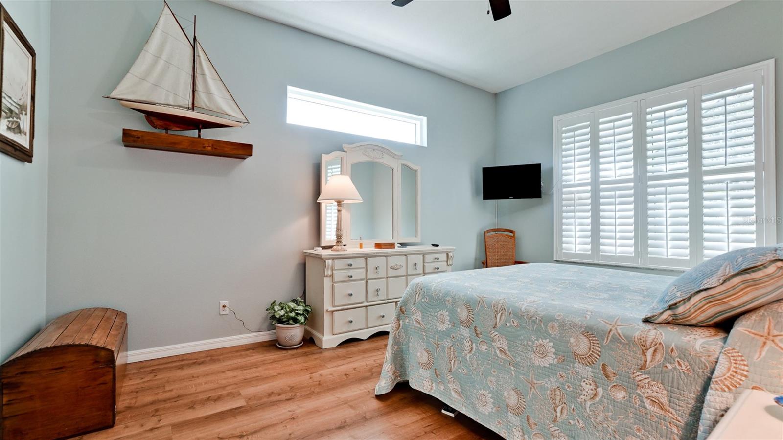 Image 21 of 52 For 5414 52nd Avenue W