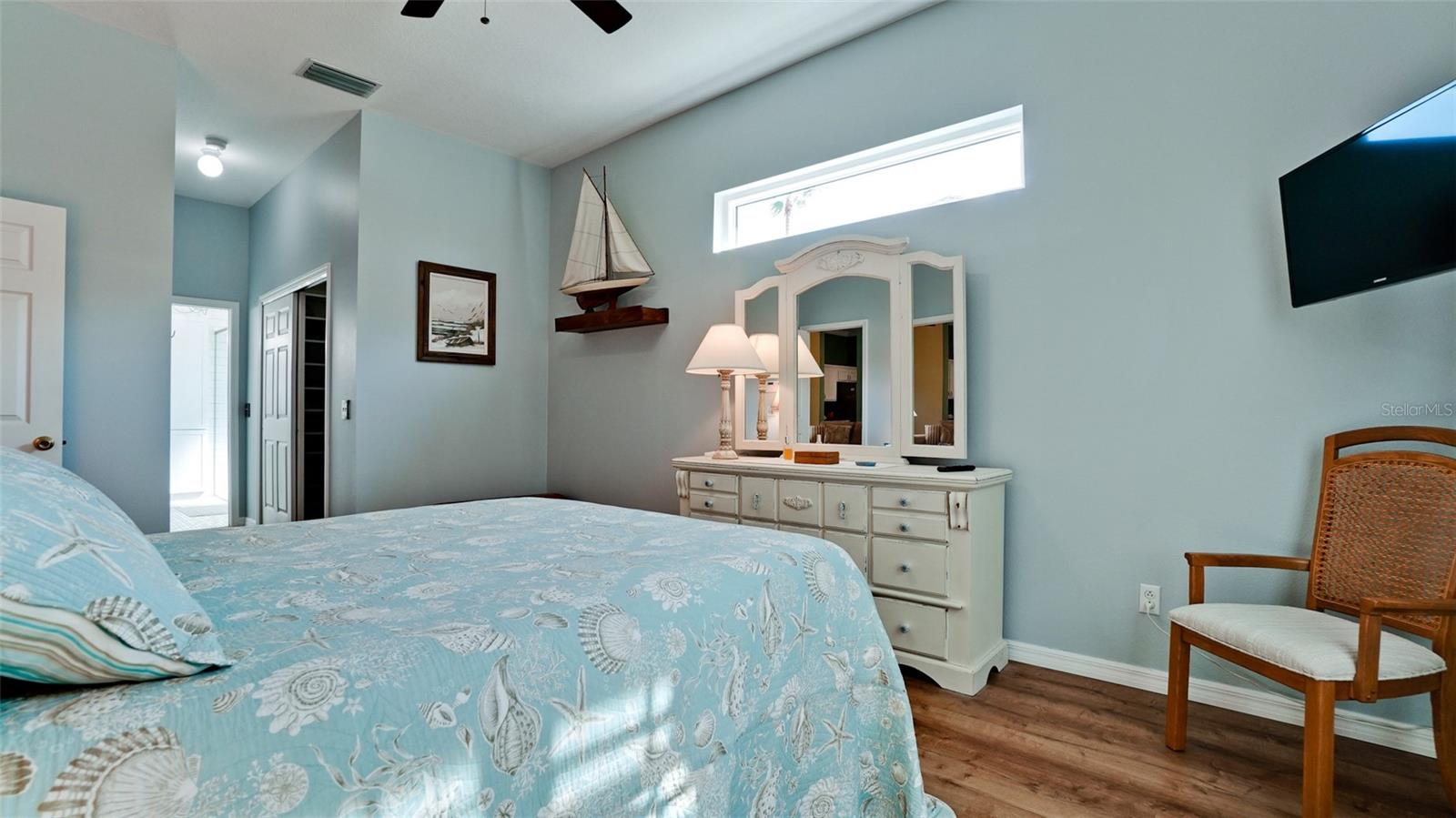 Image 22 of 52 For 5414 52nd Avenue W