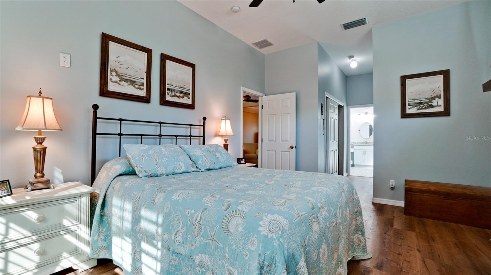 Image 23 of 52 For 5414 52nd Avenue W