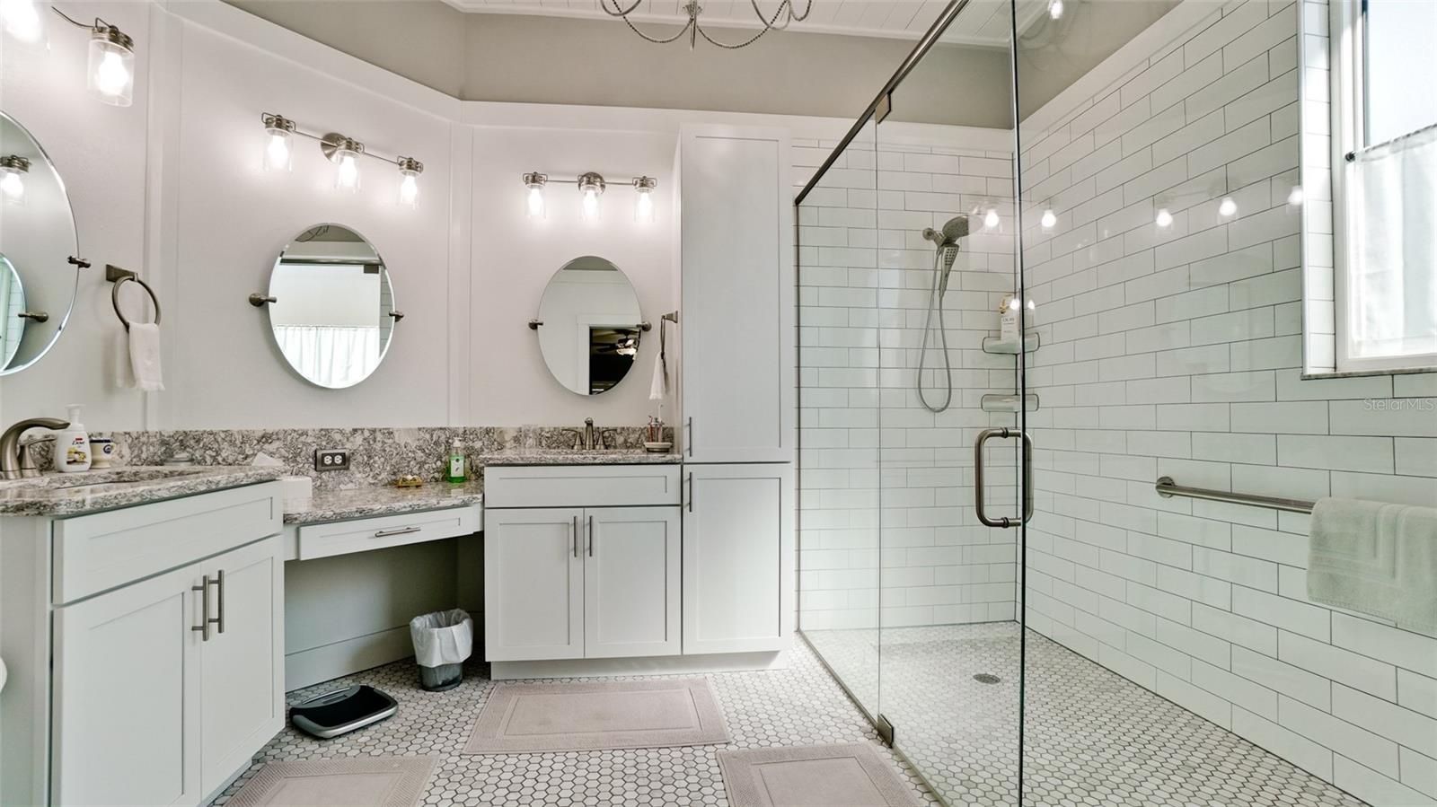 Image 25 of 52 For 5414 52nd Avenue W