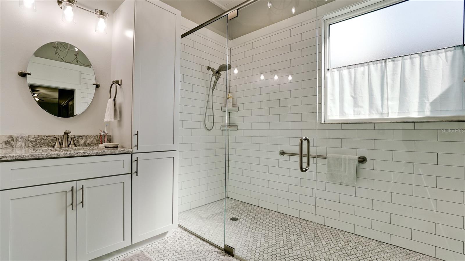 Image 27 of 52 For 5414 52nd Avenue W