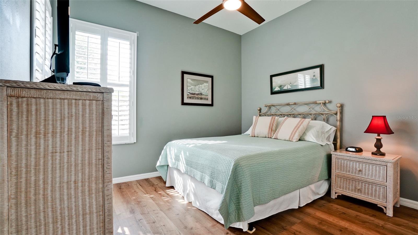 Image 33 of 52 For 5414 52nd Avenue W