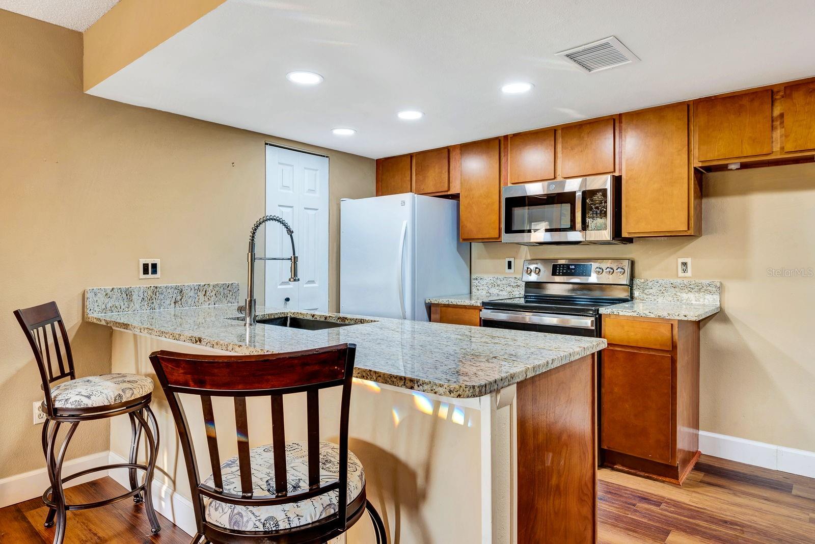 Image 15 of 45 For 2721 72nd Street Court W